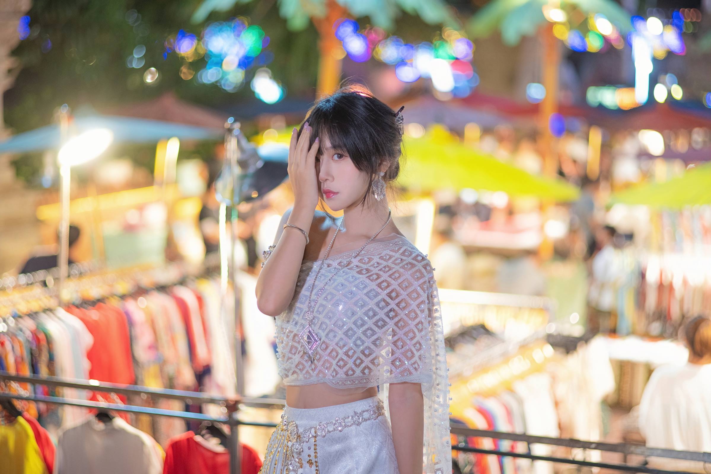 萌芽儿o0 - 西双版纳 傣服 银[17P/111MB]