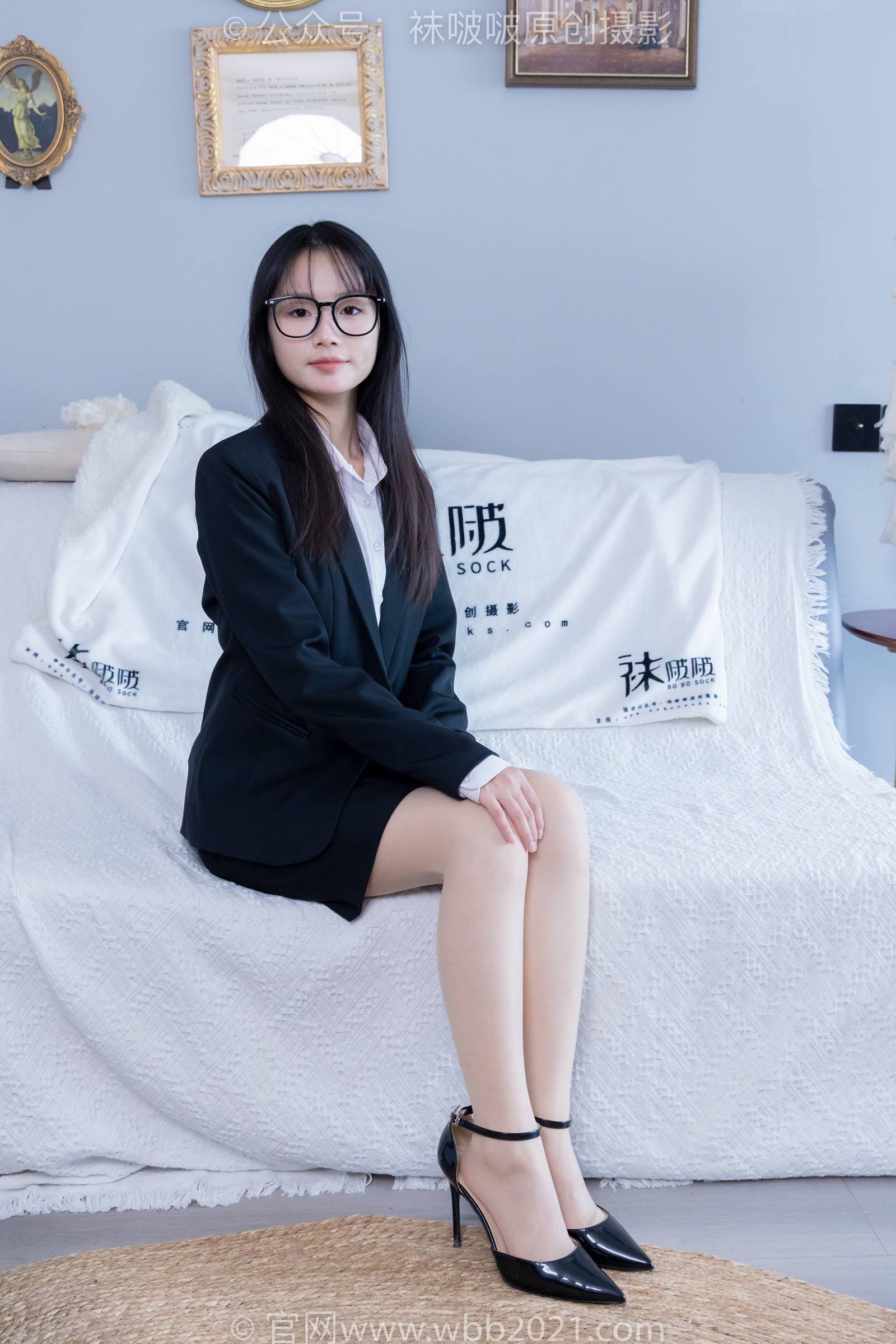 [BoBoSocks袜啵啵]NO.338 甜甜圈-高跟鞋、肉丝、ol风[150P/1V/6.54GB]