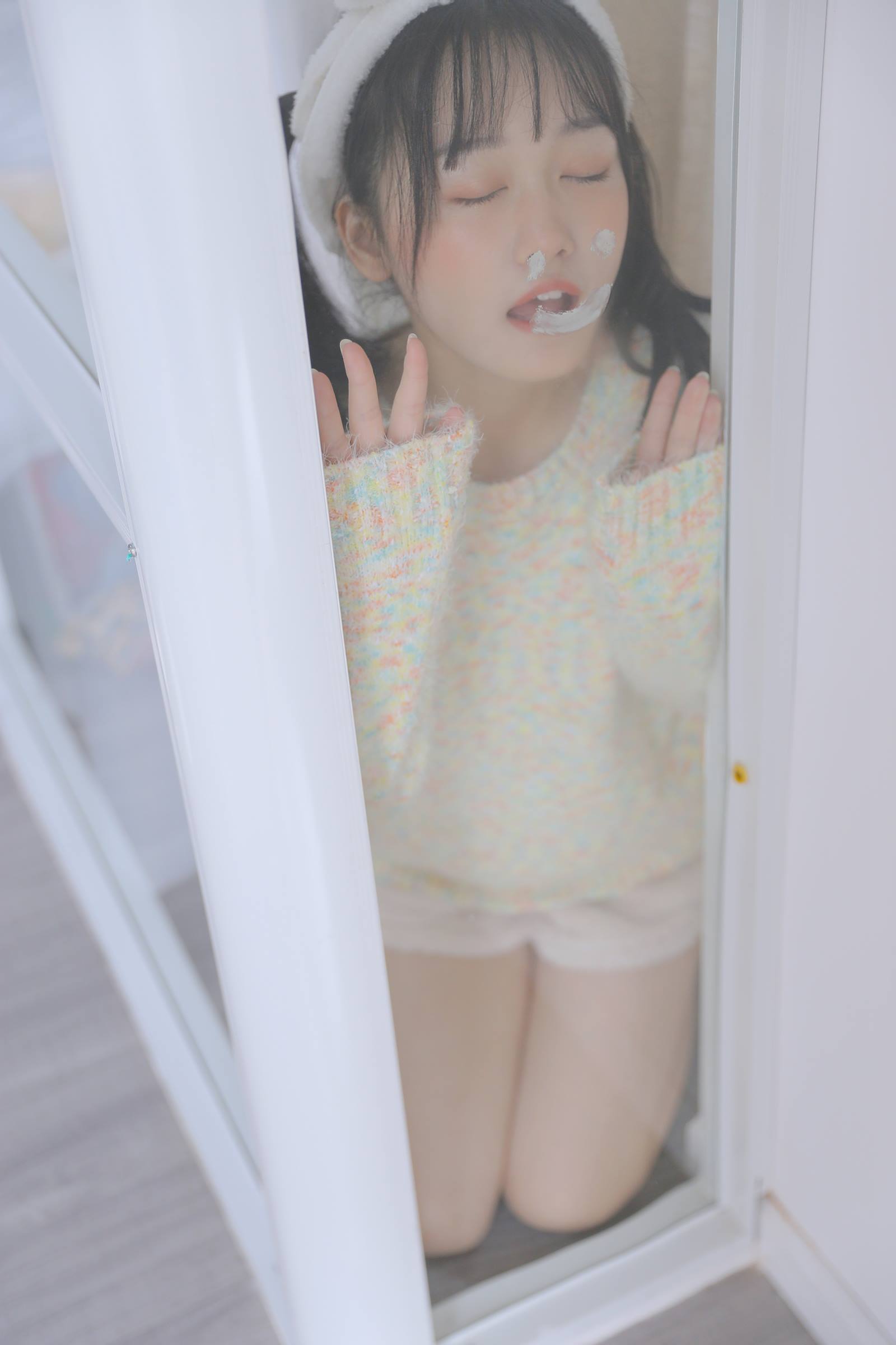 [YITUYU艺图语]2022.09.12 甜甜蛋糕 满杯谌谌[24+1P/66MB]