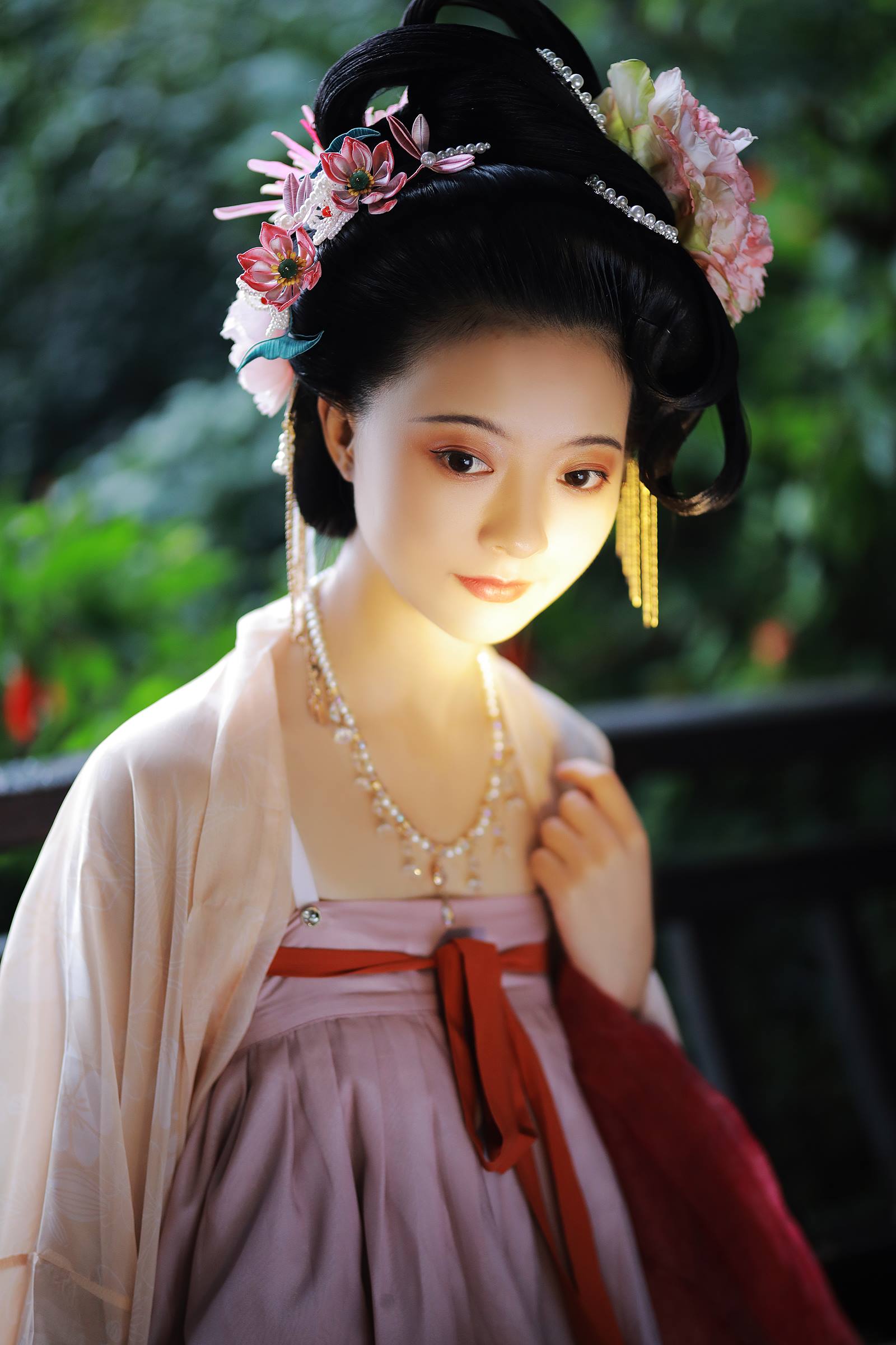 [YITUYU艺图语]2022.09.23 风月偏爱宴旧人 YunFleur[35+1P/682MB]