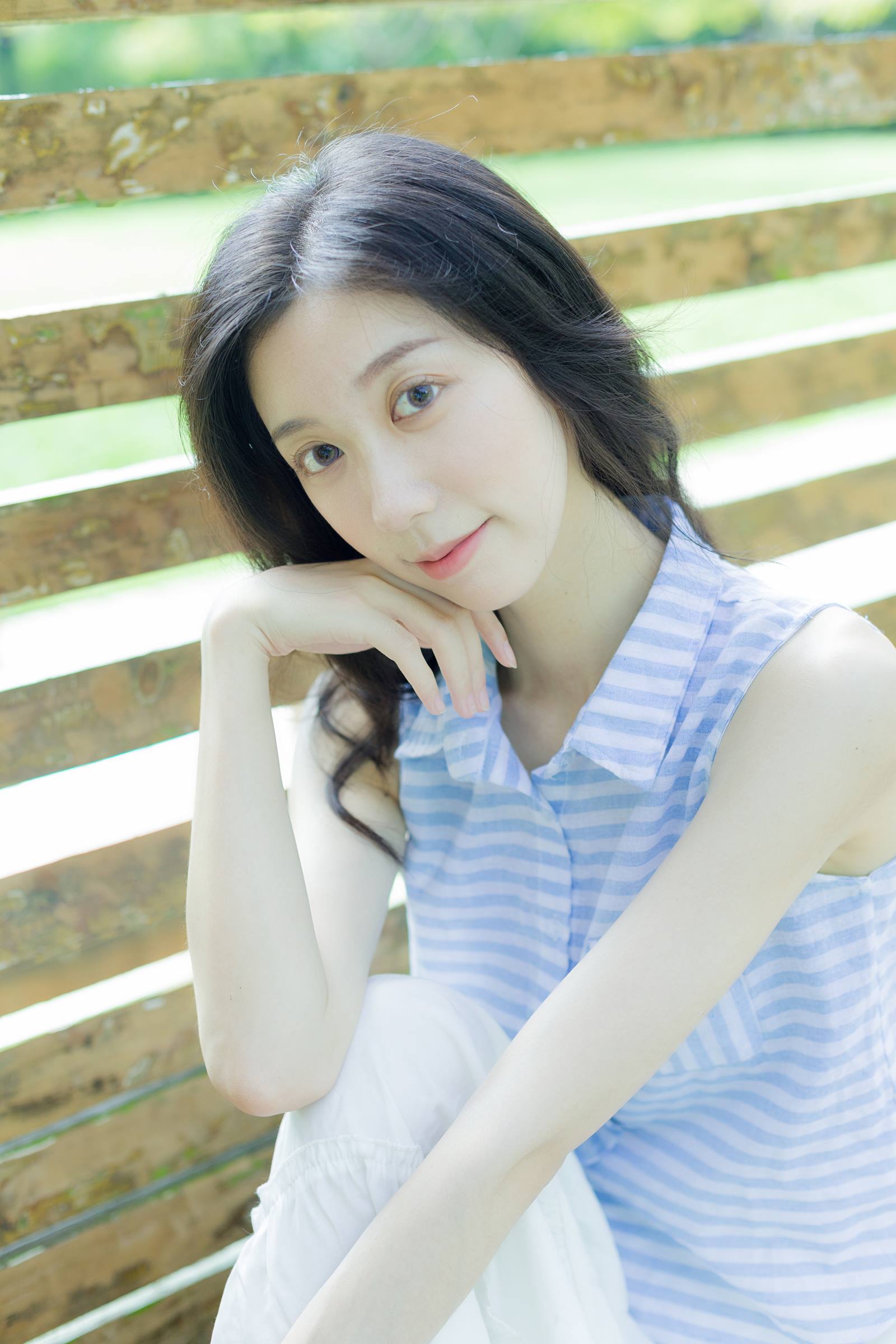 [YITUYU艺图语]2022.09.23 在你的身边 饲猫少女-[35+1P/374MB]