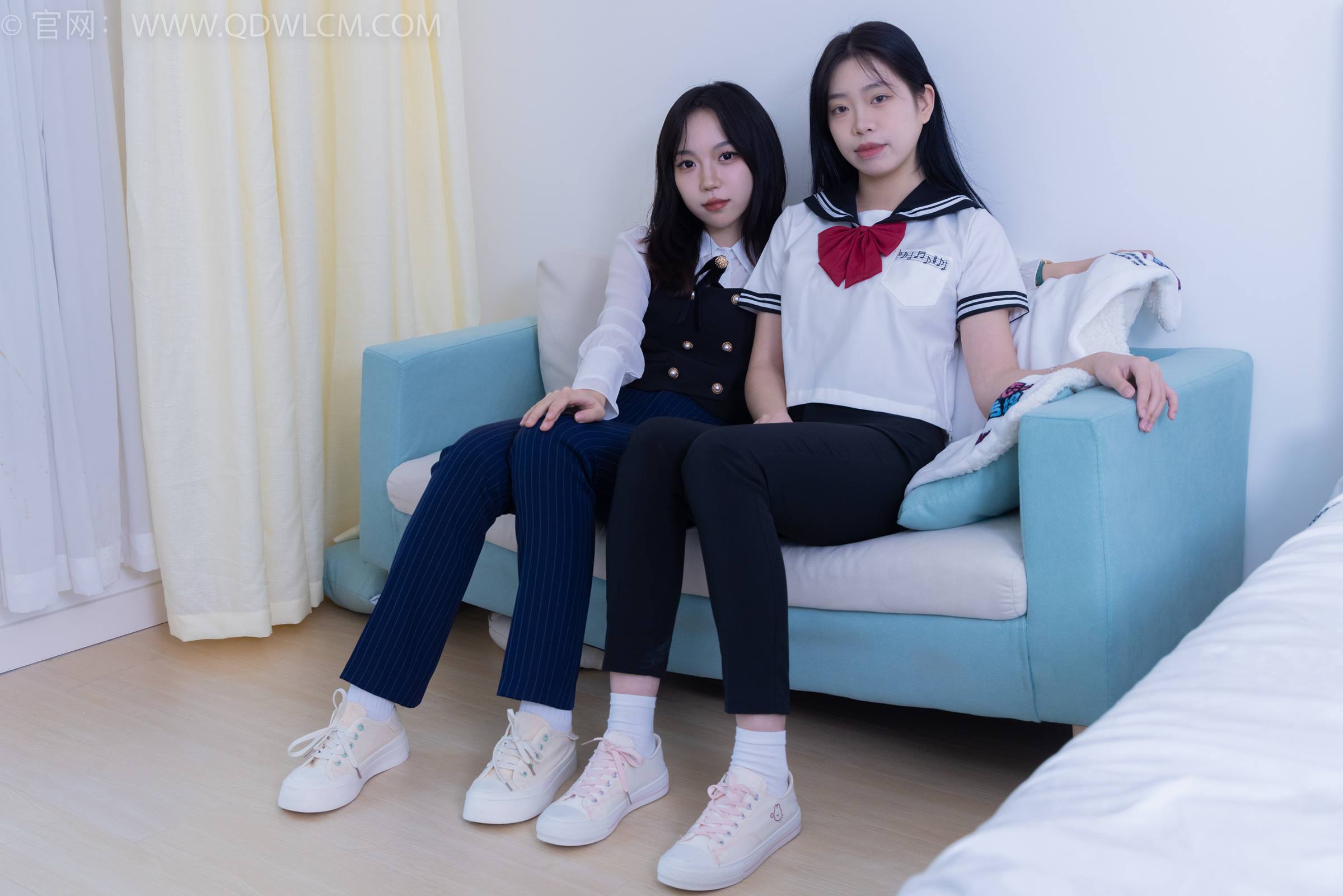 物恋传媒 NO.1835 纱纱&小谷-微风拂过[195P/1V/6.89GB]