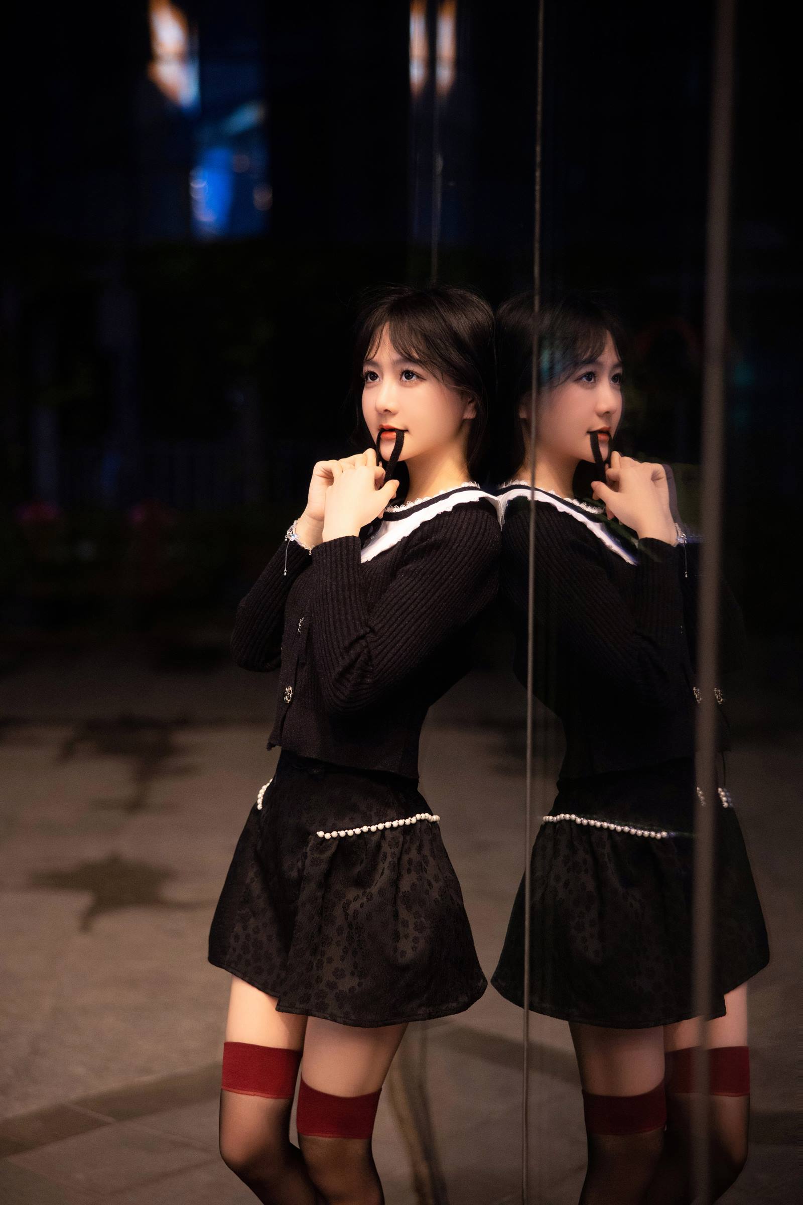 谢小蒽(幼幼) - 魅惑黑丝情趣[97PP/963MB]