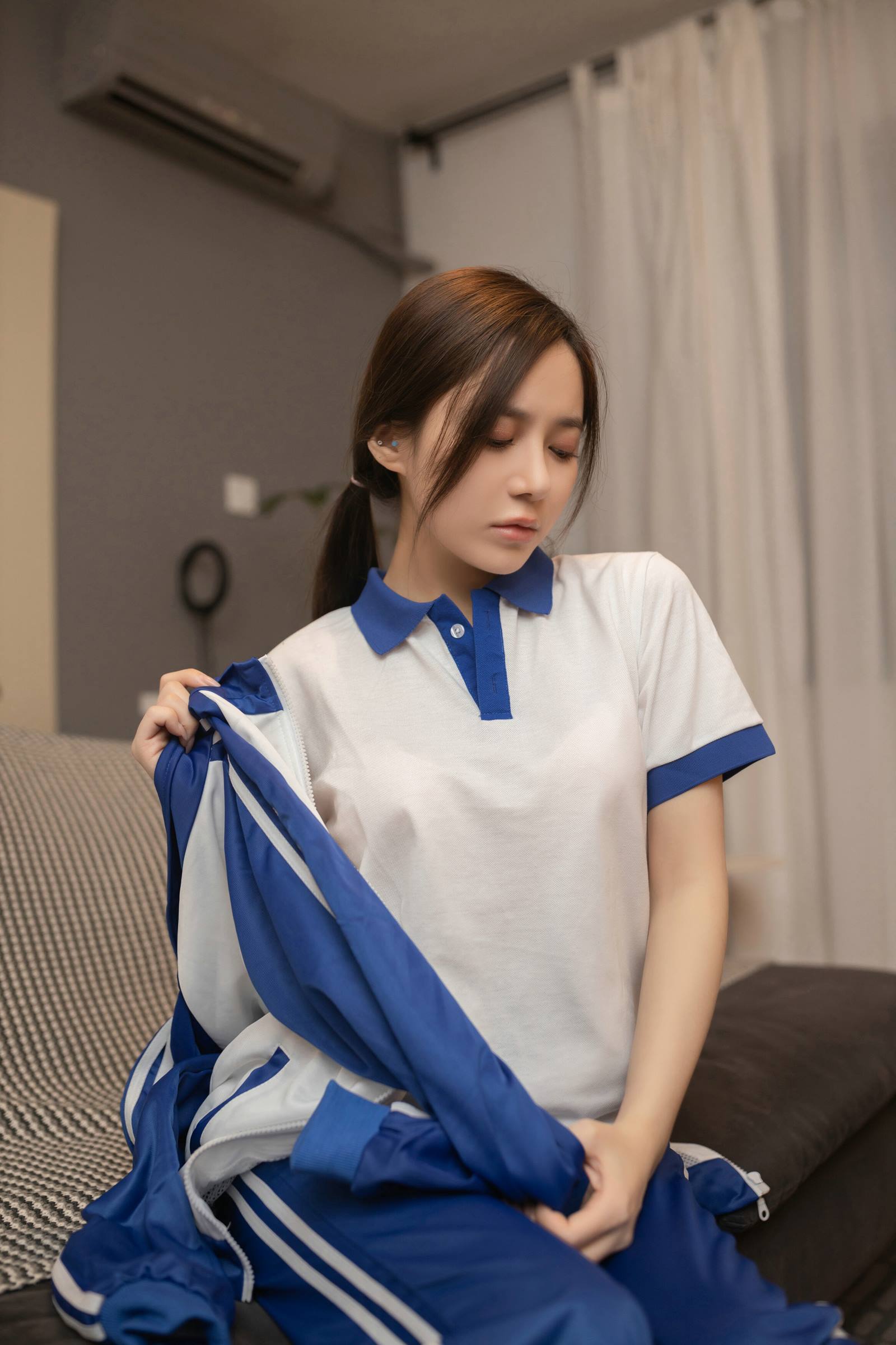 秀人名模鱼子酱Fish《家教》[87P/89MB]