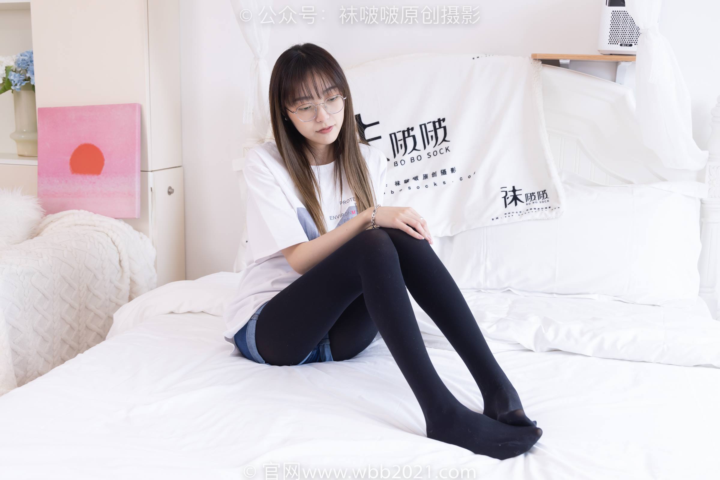 [BoBoSocks袜啵啵]NO.330 稚予-高跟鞋、厚黑丝[150P/1V/5.05GB]