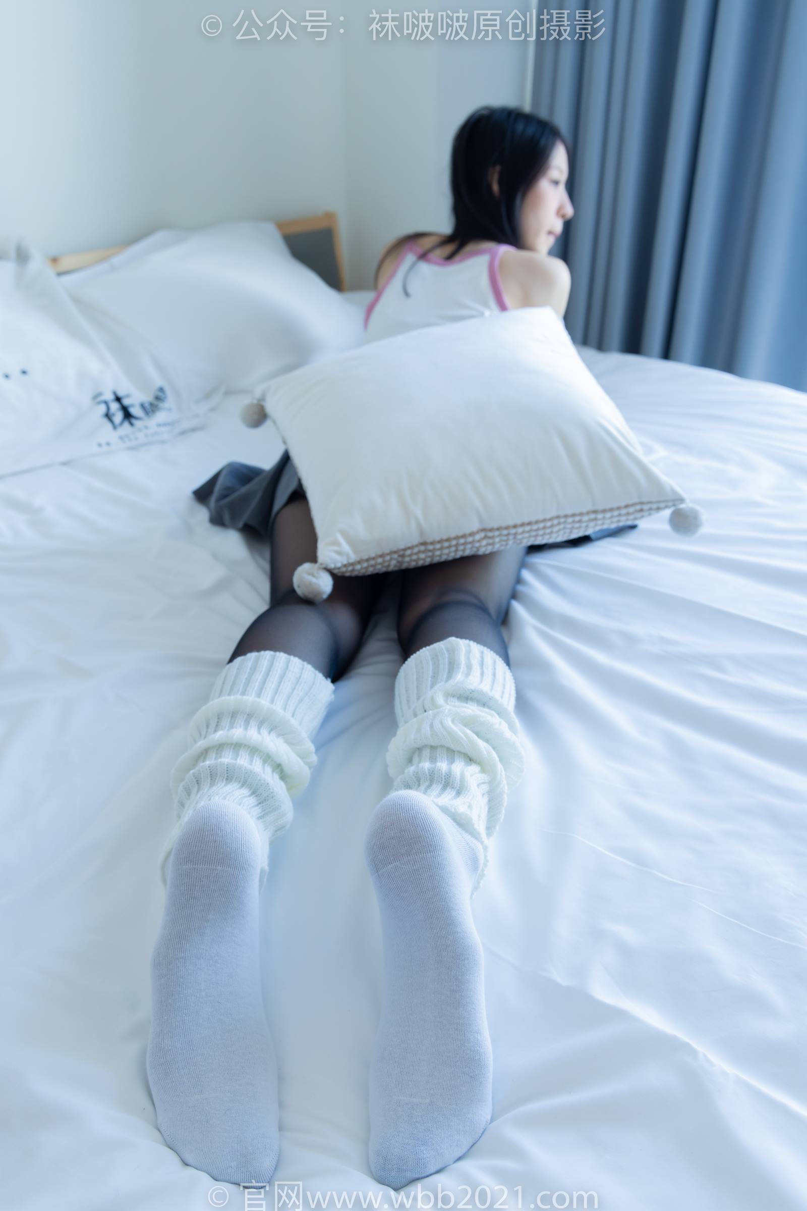 [BoBoSocks袜啵啵]NO.333 雪糕-板鞋、白棉袜、黑丝、堆堆袜套[140P/1V/5.93GB]