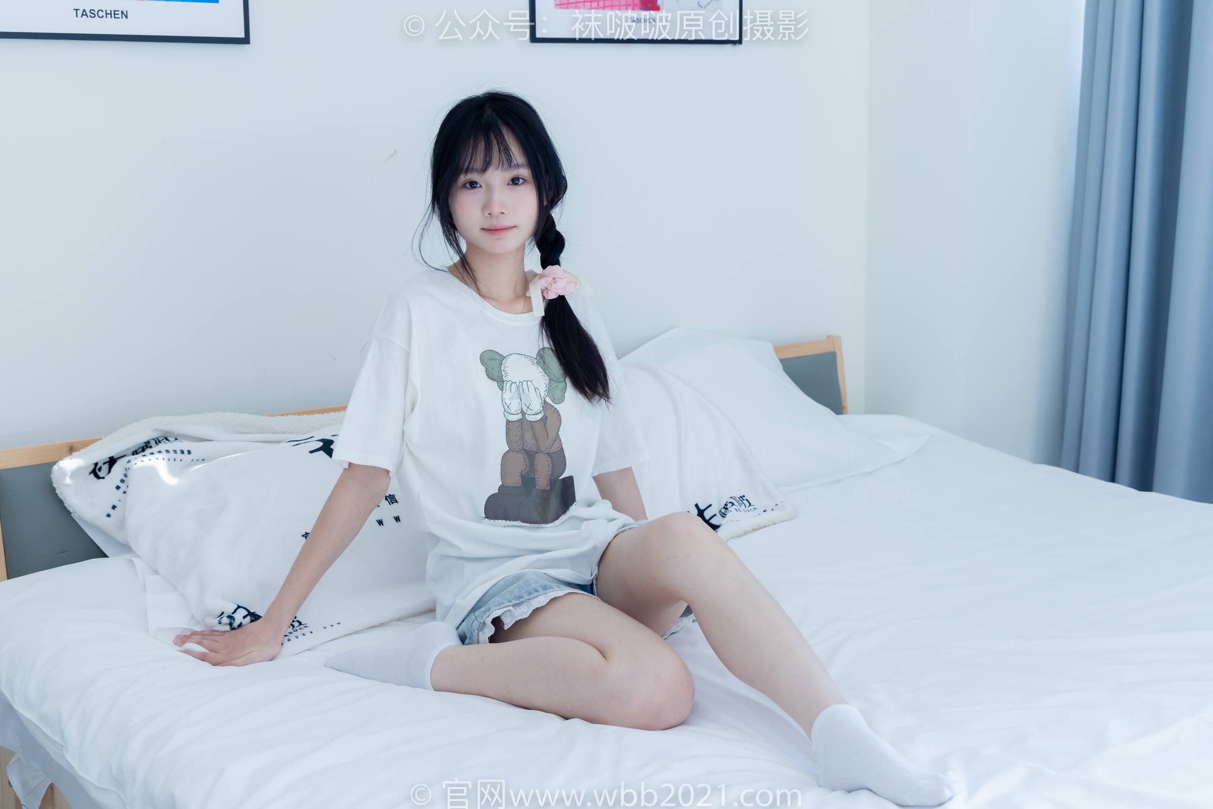 [BoBoSocks袜啵啵]NO.331 甜甜圈-板鞋、白棉袜、裸足[144P/1V/5.74GB]