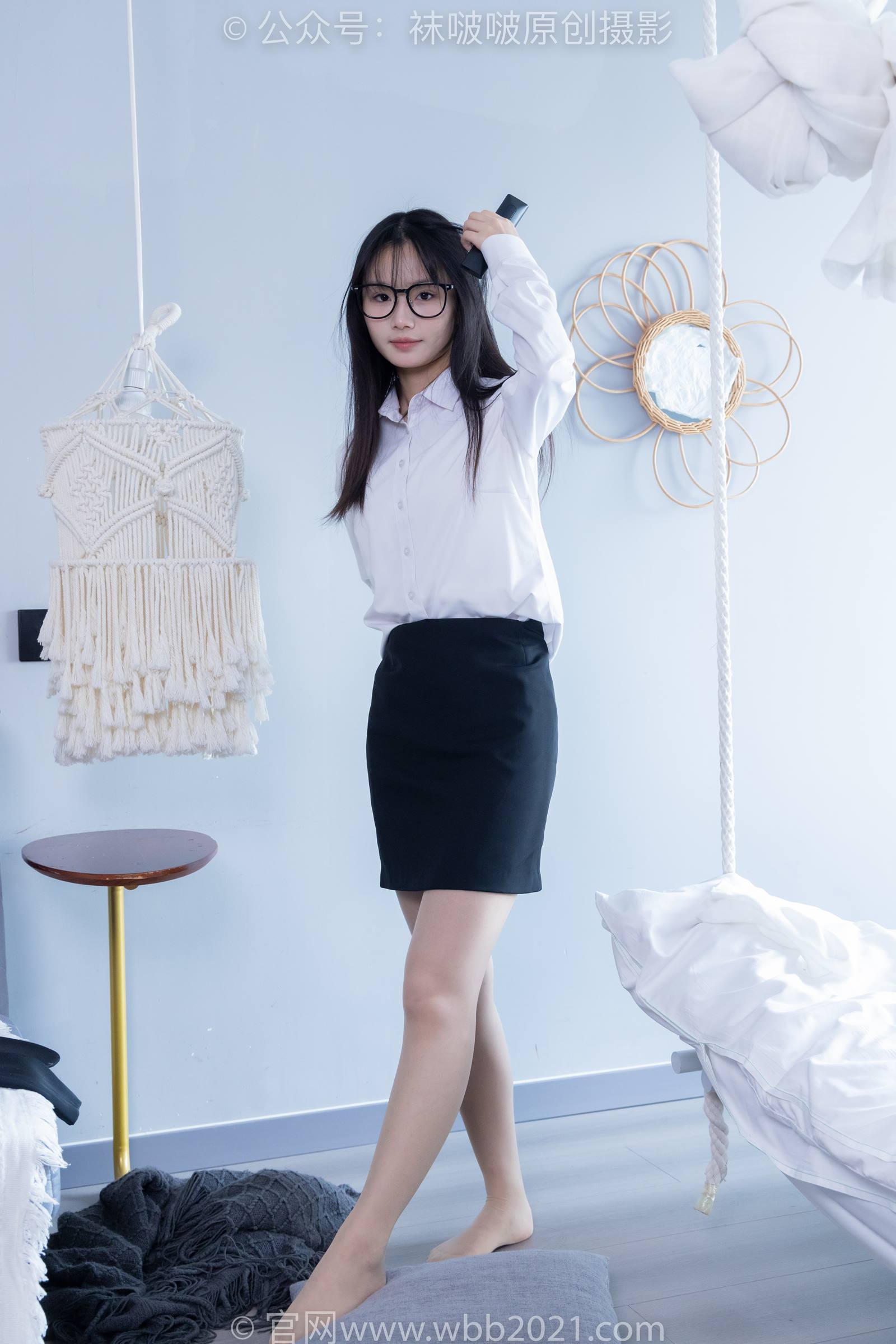 [BoBoSocks袜啵啵]NO.338 甜甜圈-高跟鞋、肉丝、ol风[150P/1V/6.54GB]