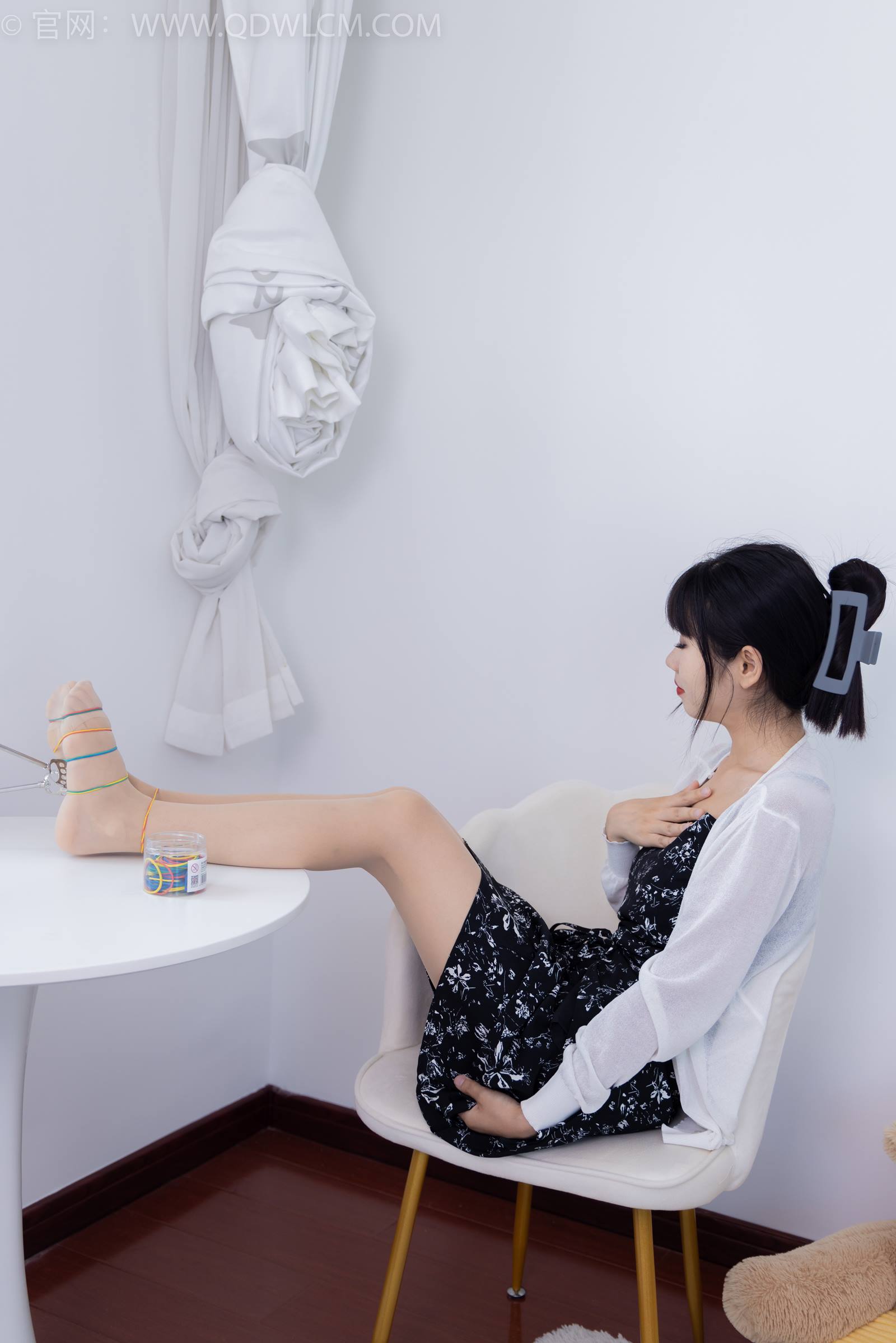 物恋传媒 NO.1815 米米-哥特式[150P/1V/3.64GB]