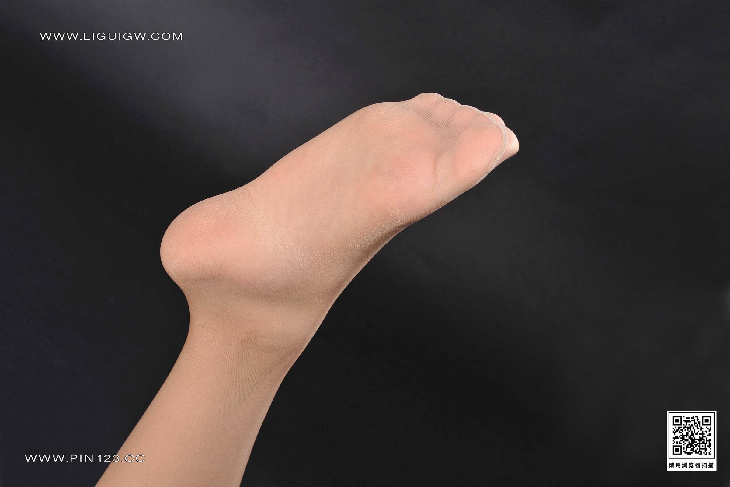 [Ligui丽柜] 2024.02.08 笑笑 [70P/72MB]