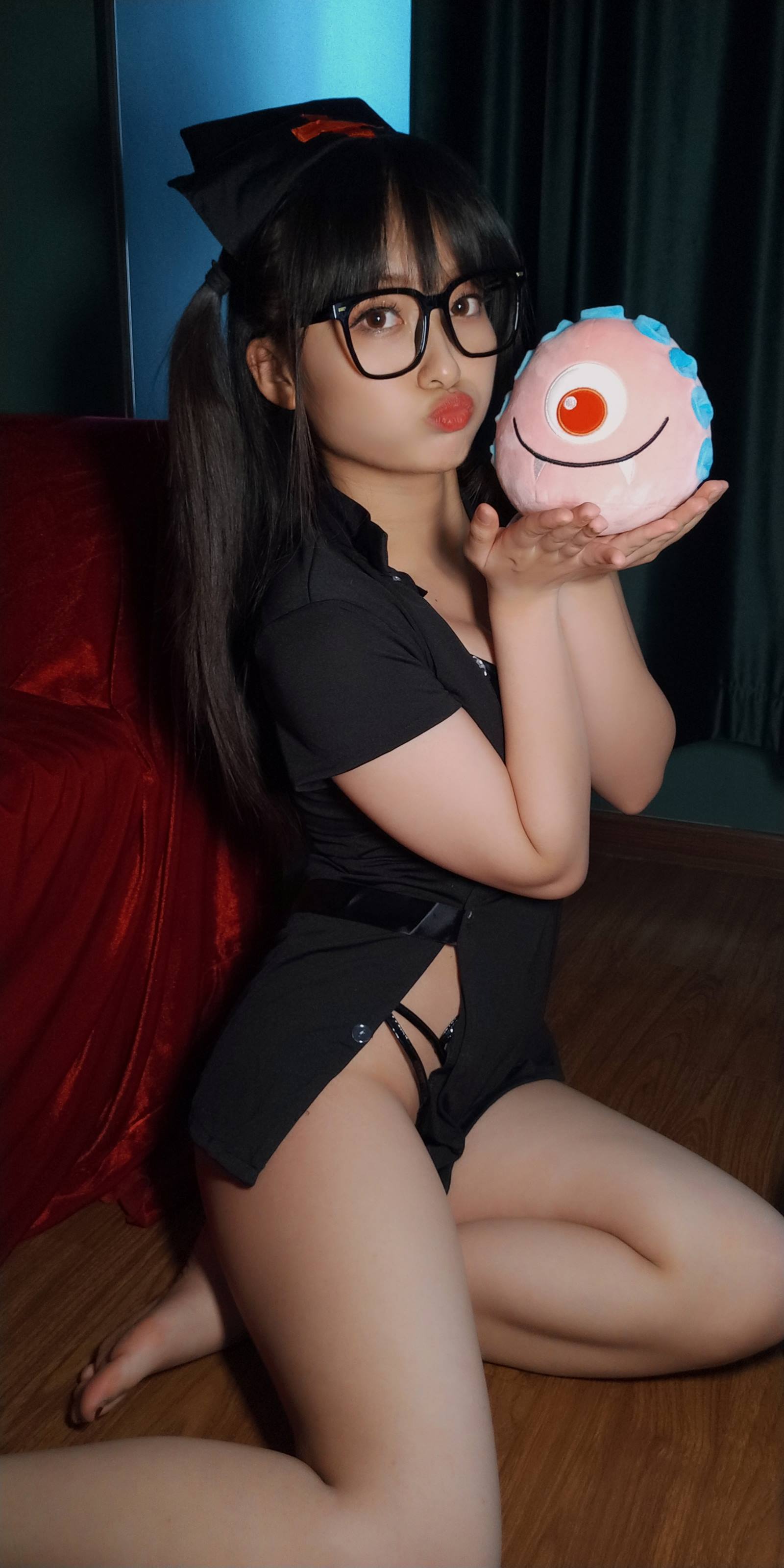 网紅Coser@洛璃 LoLiSAMA  偷心小妖怪 [81P/306MB]