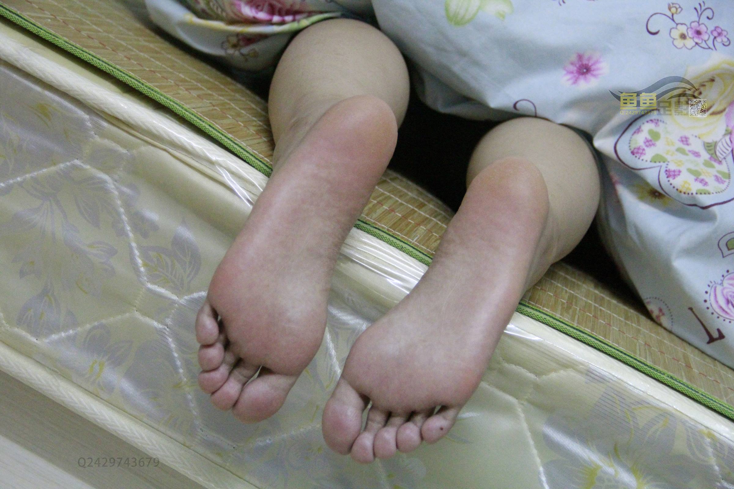 鱼鱼足影@044-第44期：小静[93P/316MB]