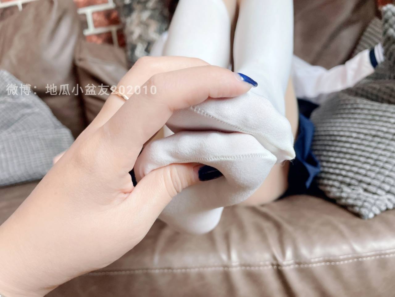 网紅Coser@地瓜小朋友 -日常足底[14P/11MB]