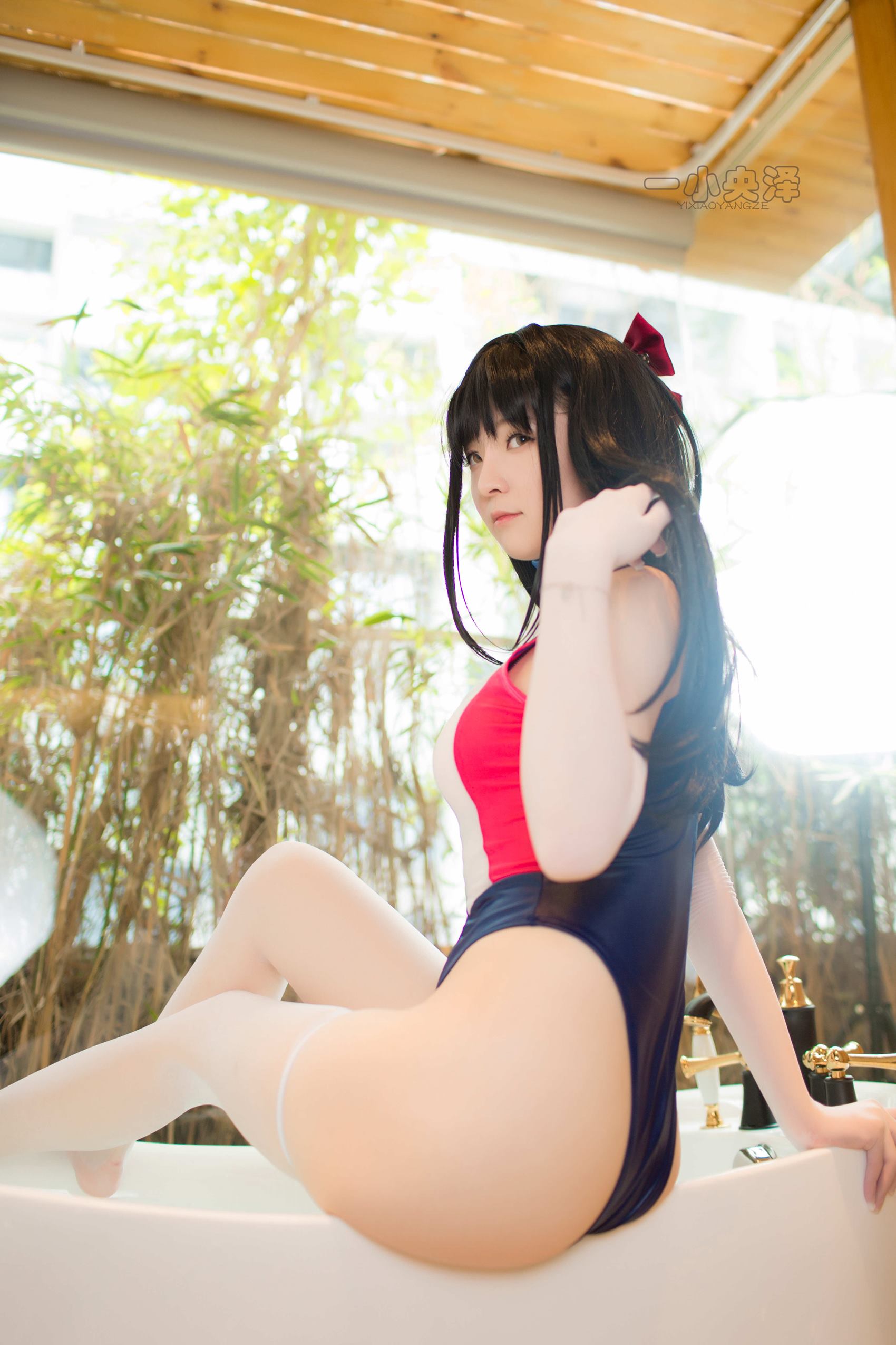 一小央泽 - 浴缸竞泳[33P/5V/104MB]