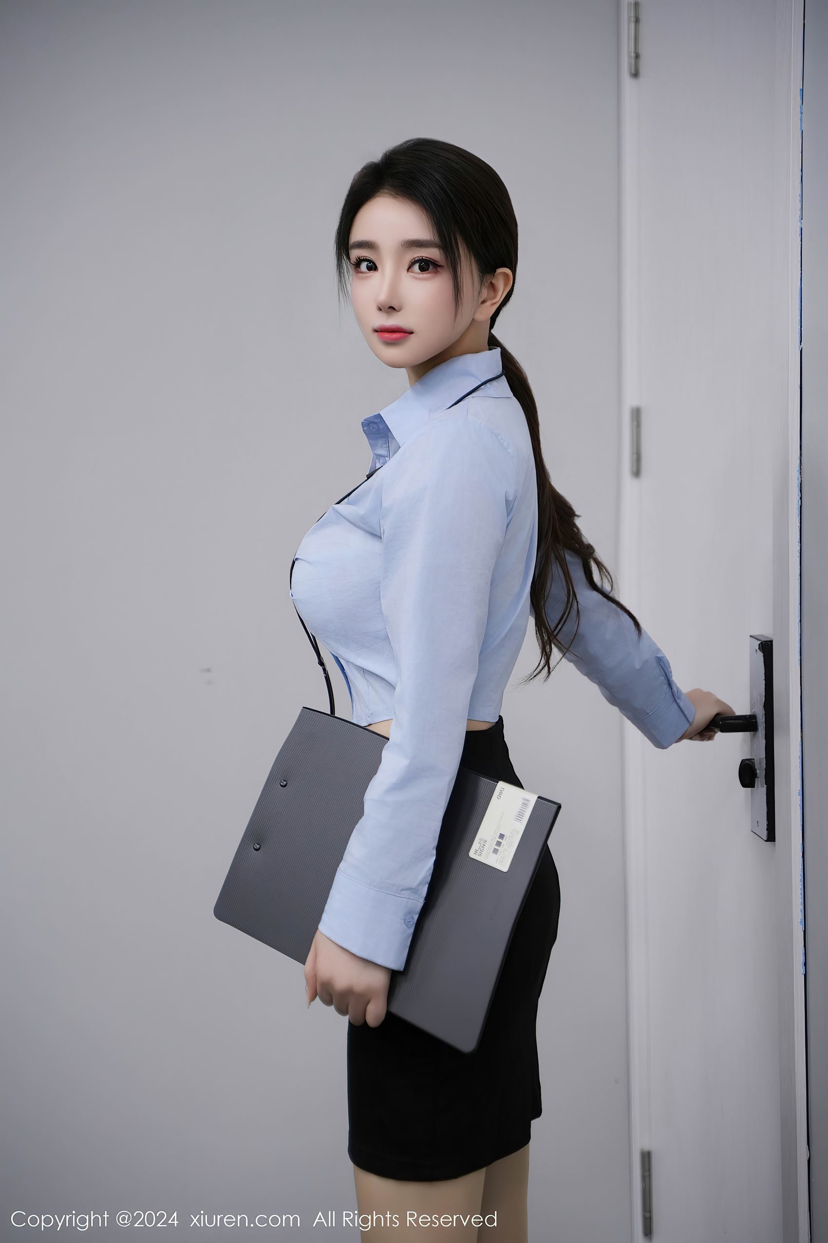 [Xiuren秀人网]2024.03.13 NO.8220 模特合集[75+1P/658MB]