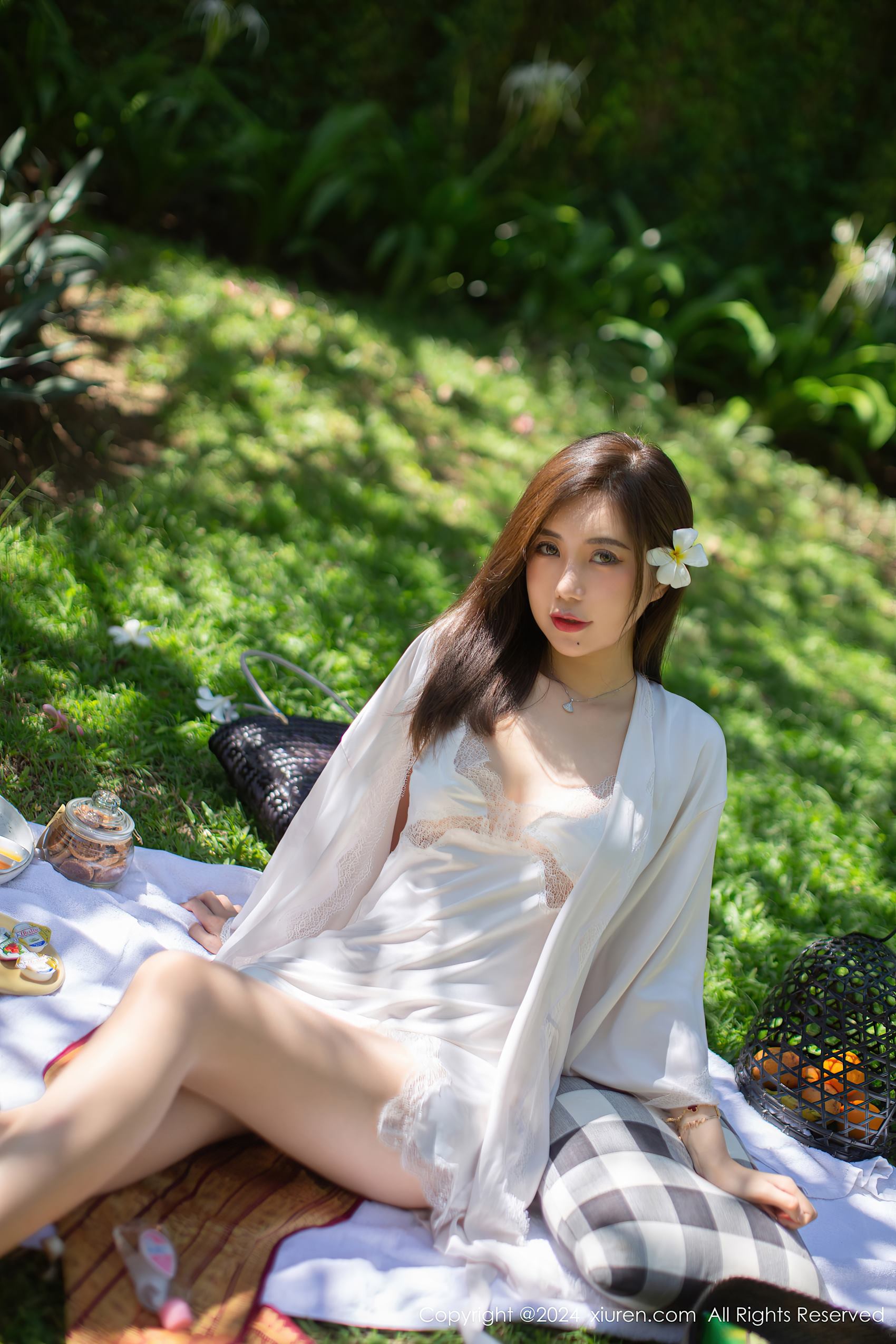 [Xiuren秀人网]2024.03.19 NO.8256 绮里嘉ula[75+1P/805MB]