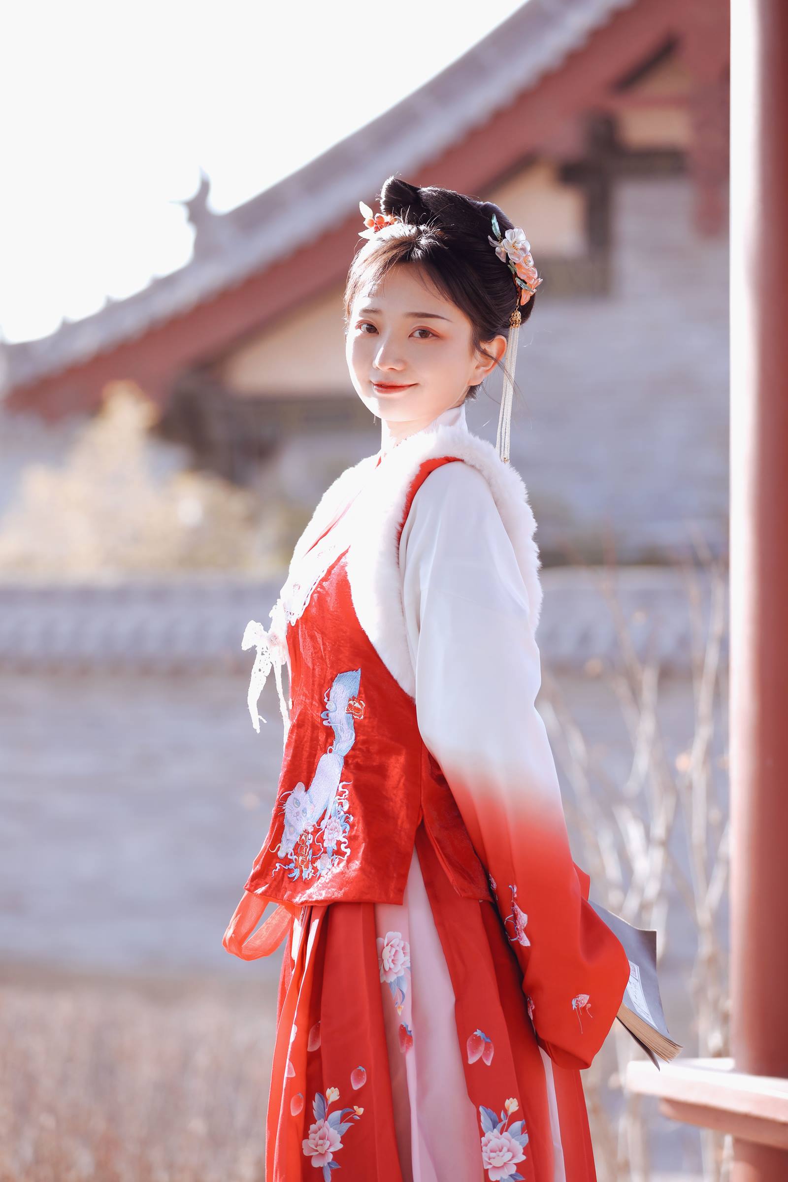 [YITUYU艺图语]2022.09.29 吹梦西洲 阿牛诅咒你快乐[24+1P/66MB]