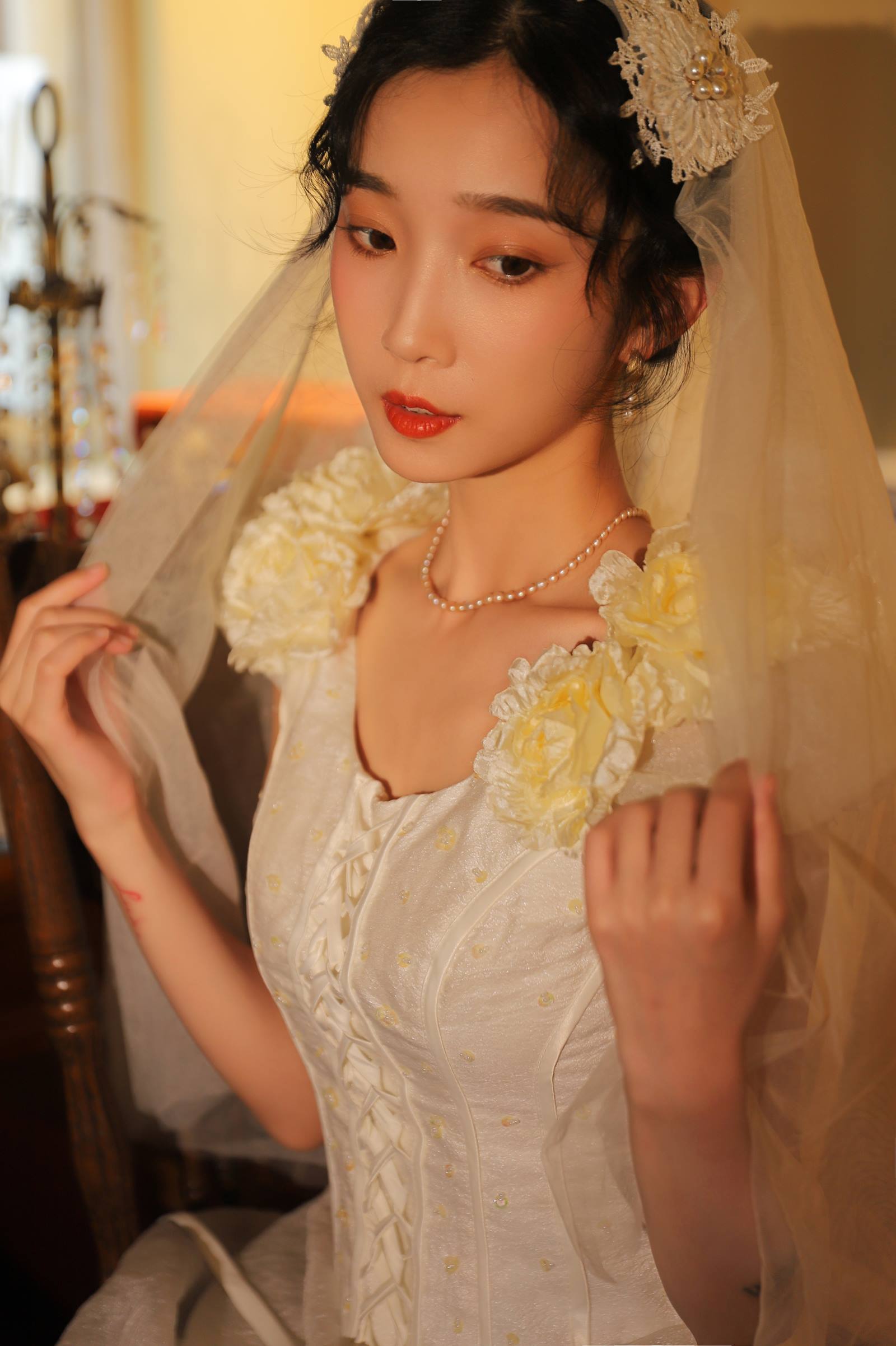 [YITUYU艺图语]2022.09.28 油画婚纱 雷梦颖[34+1P/364MB]