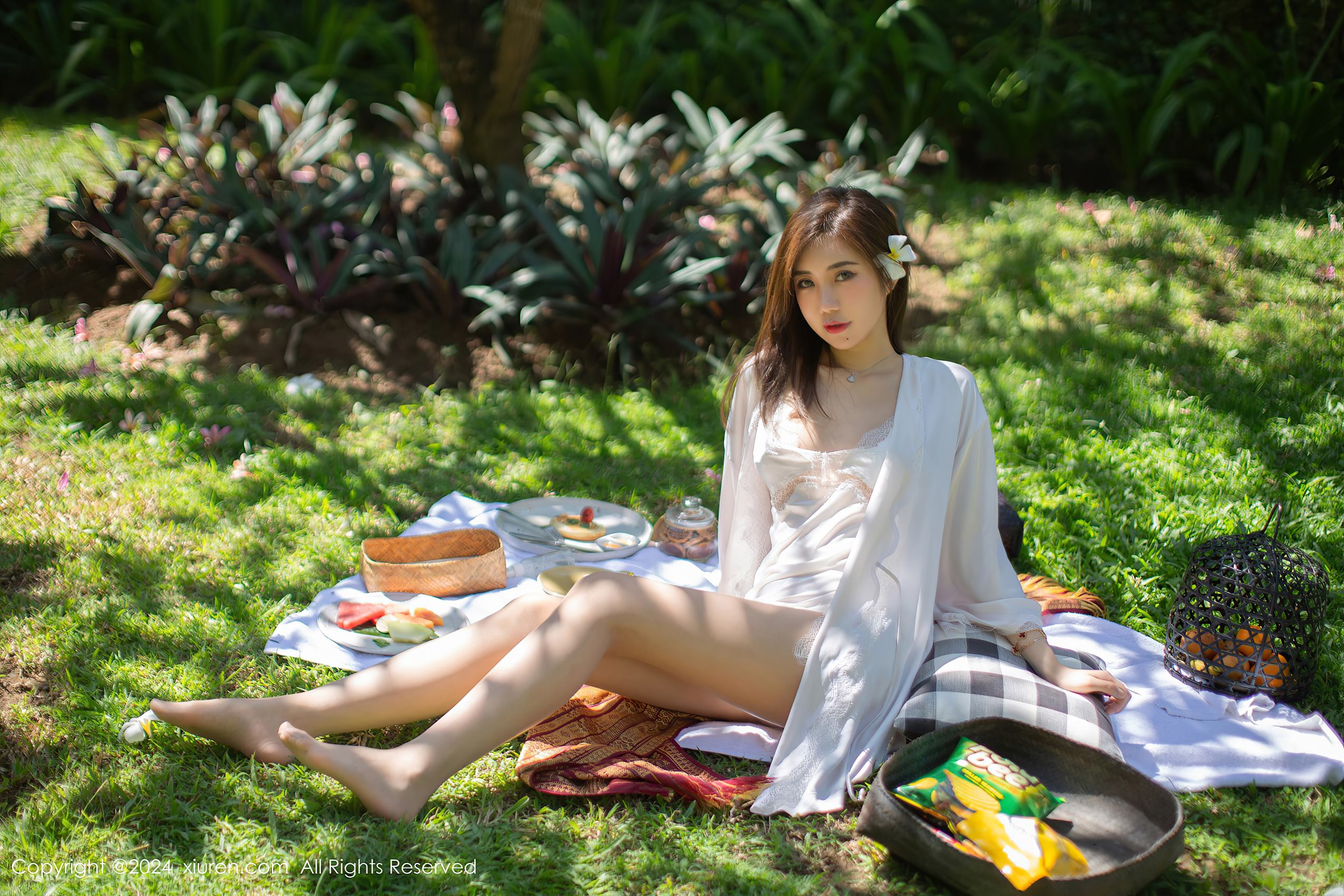 [Xiuren秀人网]2024.03.19 NO.8256 绮里嘉ula[75+1P/805MB]