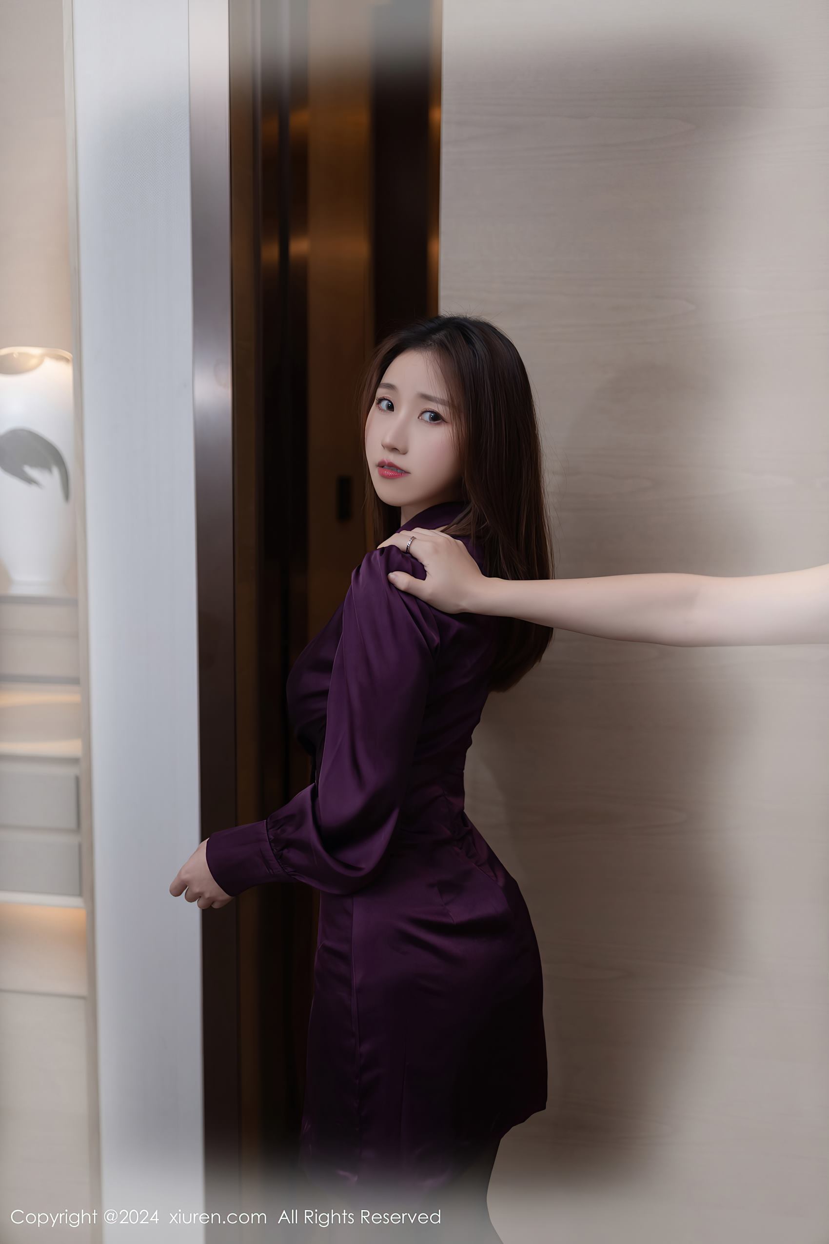 [Xiuren秀人网]2024.03.20 NO.8264 杏子Yada[87+1P/741MB]