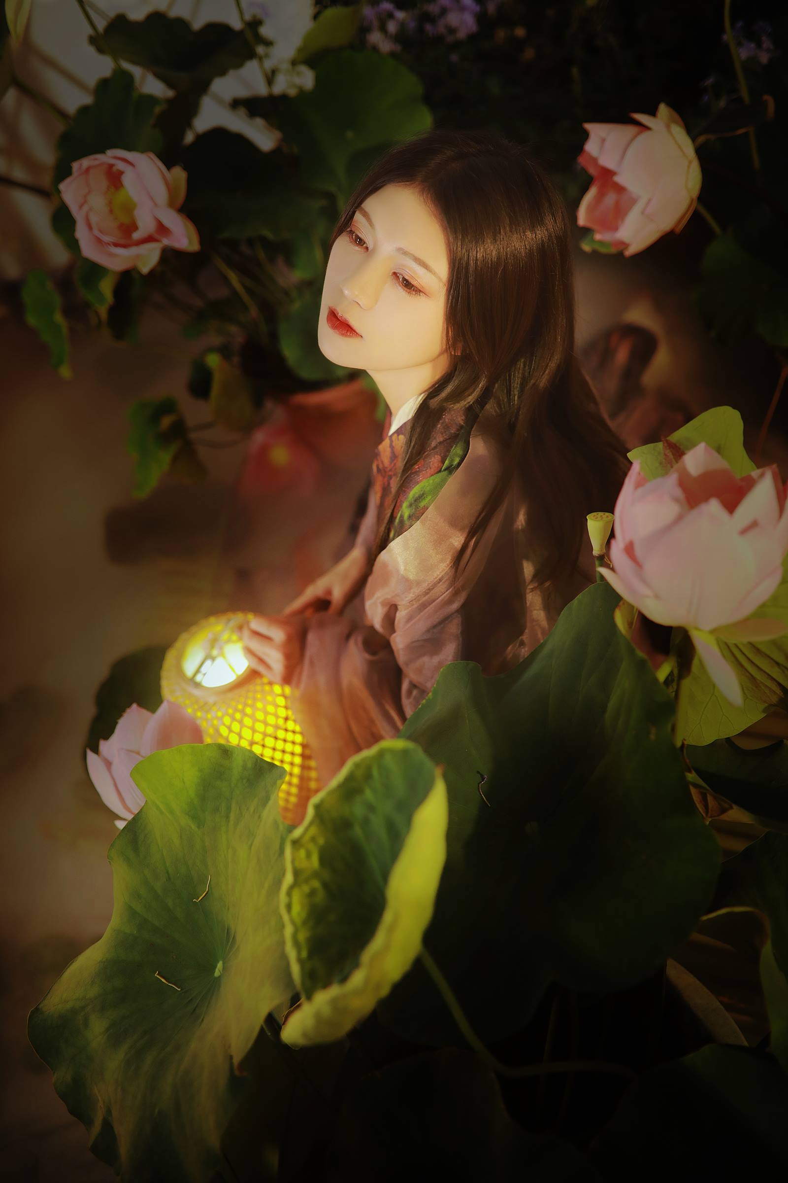 [YITUYU艺图语]2022.10.01 山有扶苏，隰有荷华 吾岁[37+1P/780MB]