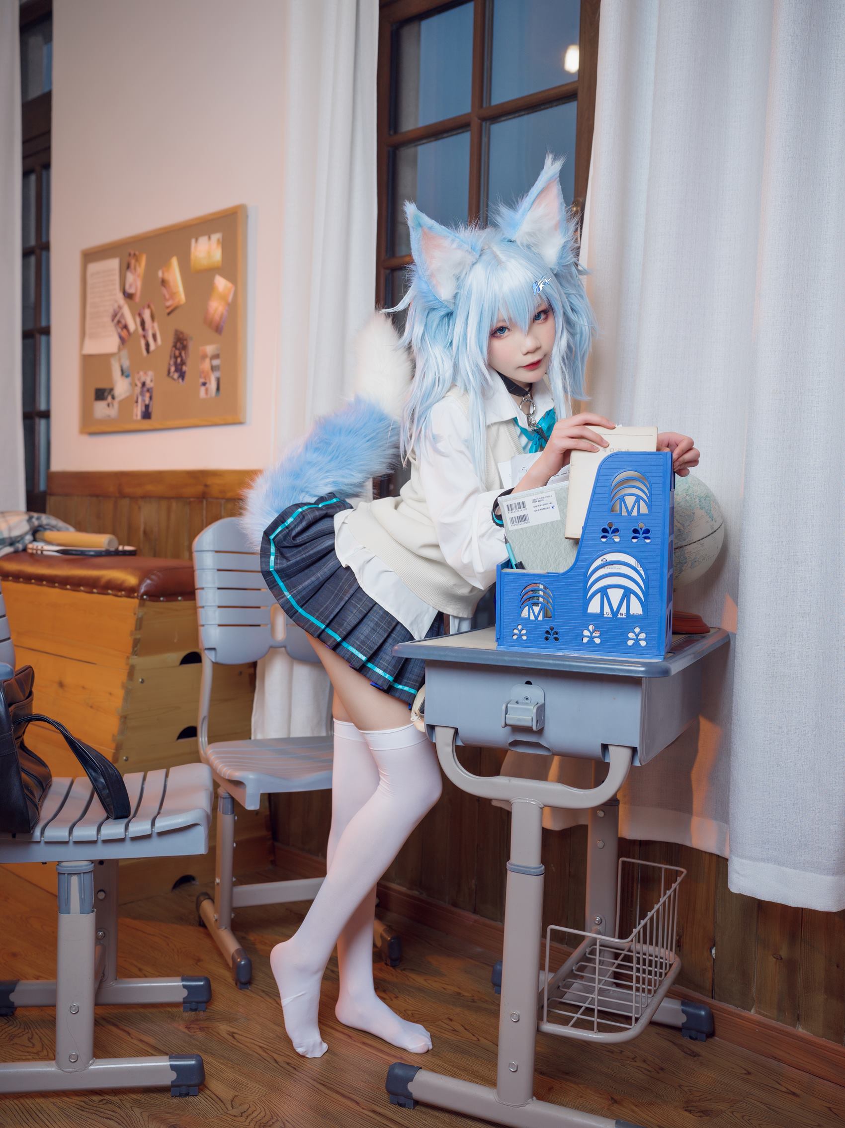 王胖胖u - PA15校服[38P/532MB]