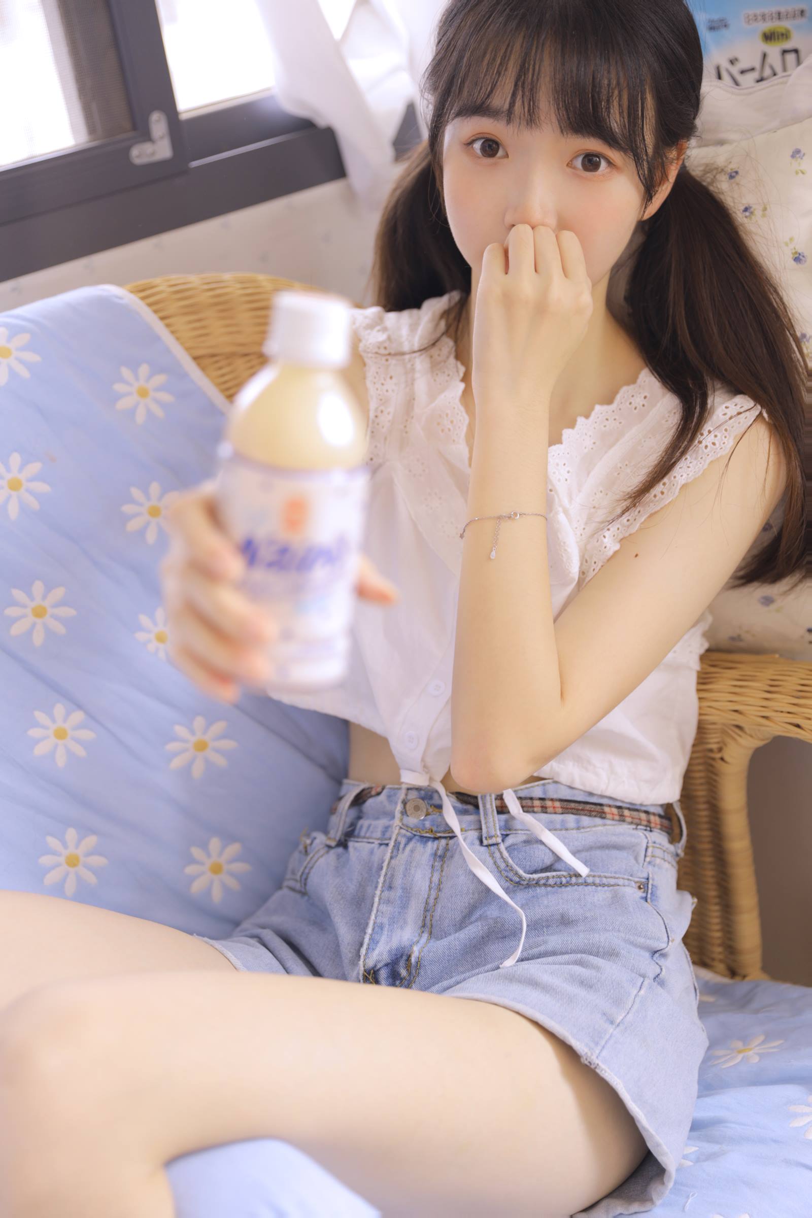 [YITUYU艺图语]2022.10.02 蓝色心情 小濑[21+1P/158MB]