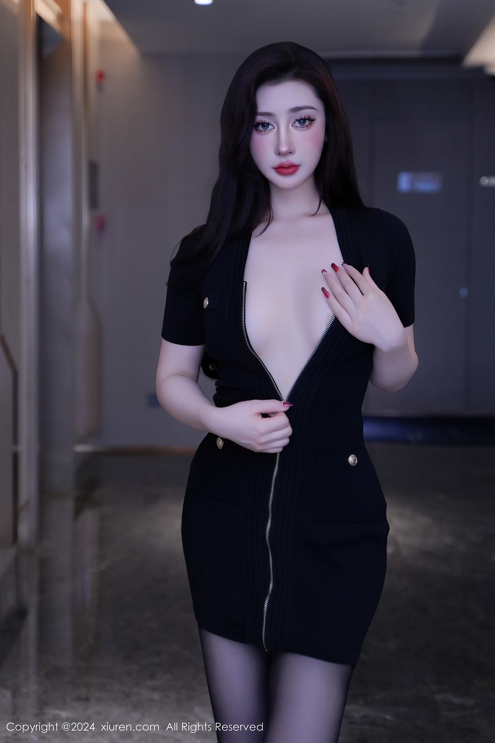 [Xiuren秀人网]2024.03.04 NO.8170 蕾蕾醒了没[80+1P/656MB]