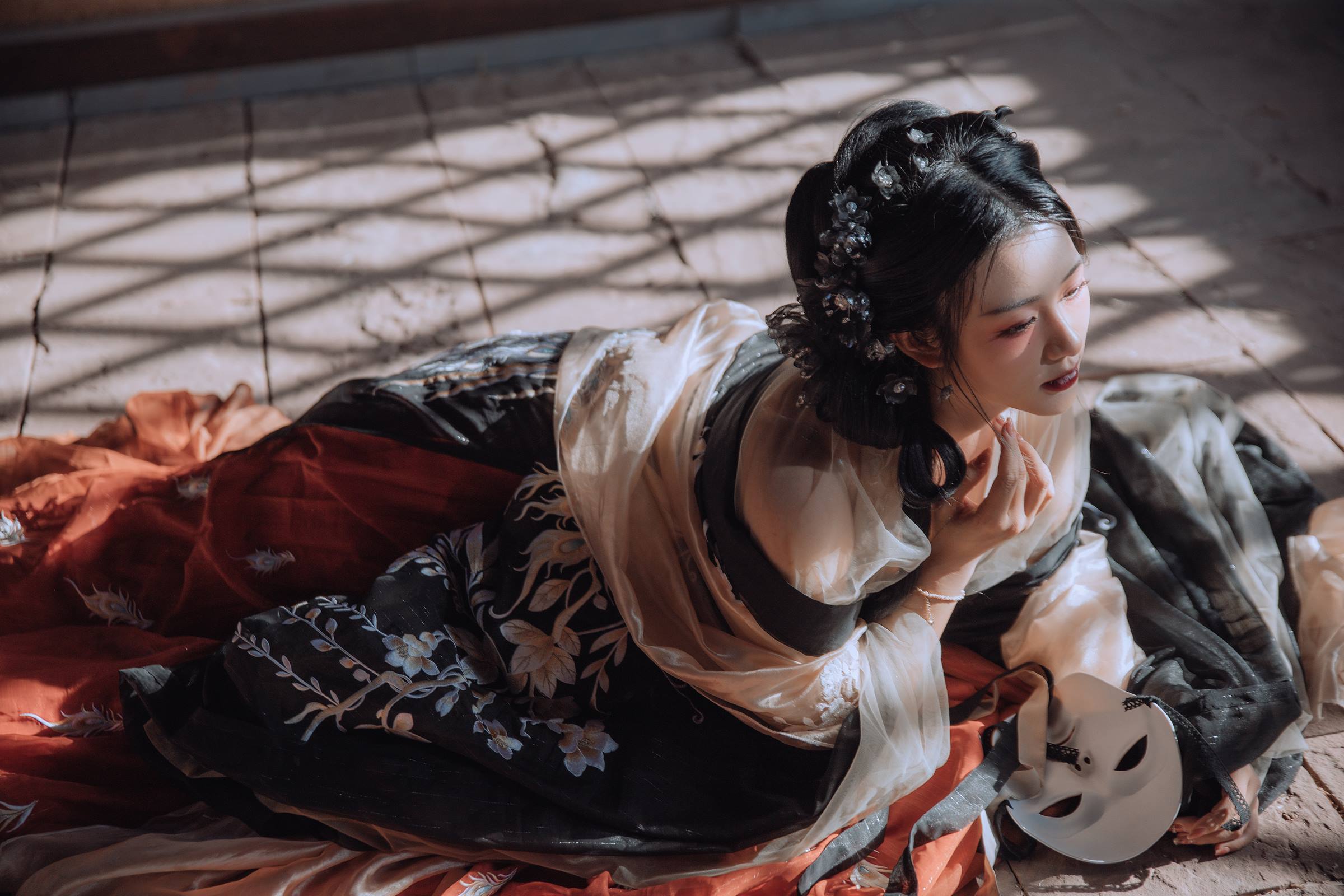 [YITUYU艺图语]2022.09.27 秋宫词 云兮啦[19+1P/291MB]