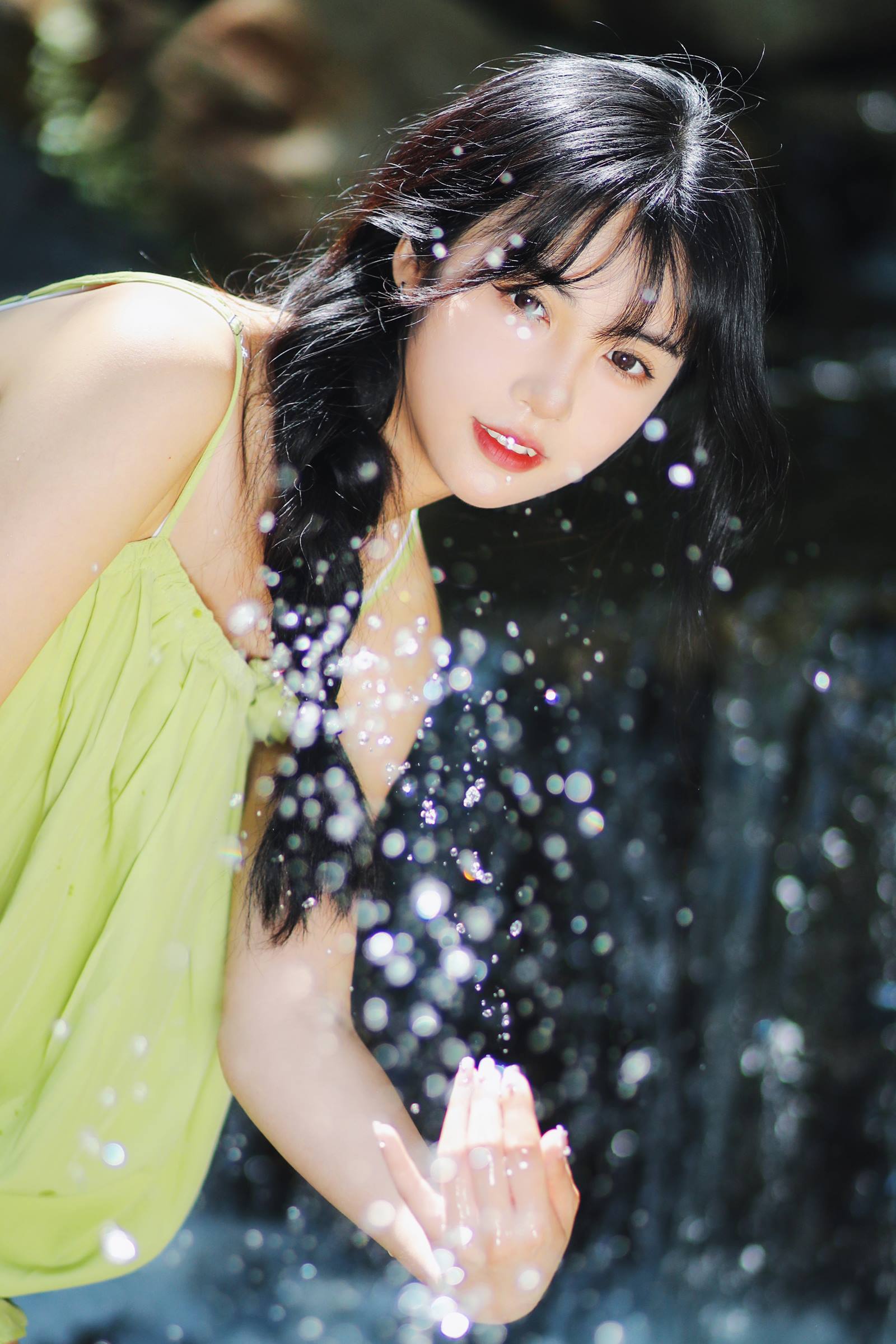 [YITUYU艺图语]2022.09.27 青提与清溪 淺櫻桃奈[27+1P/291MB]