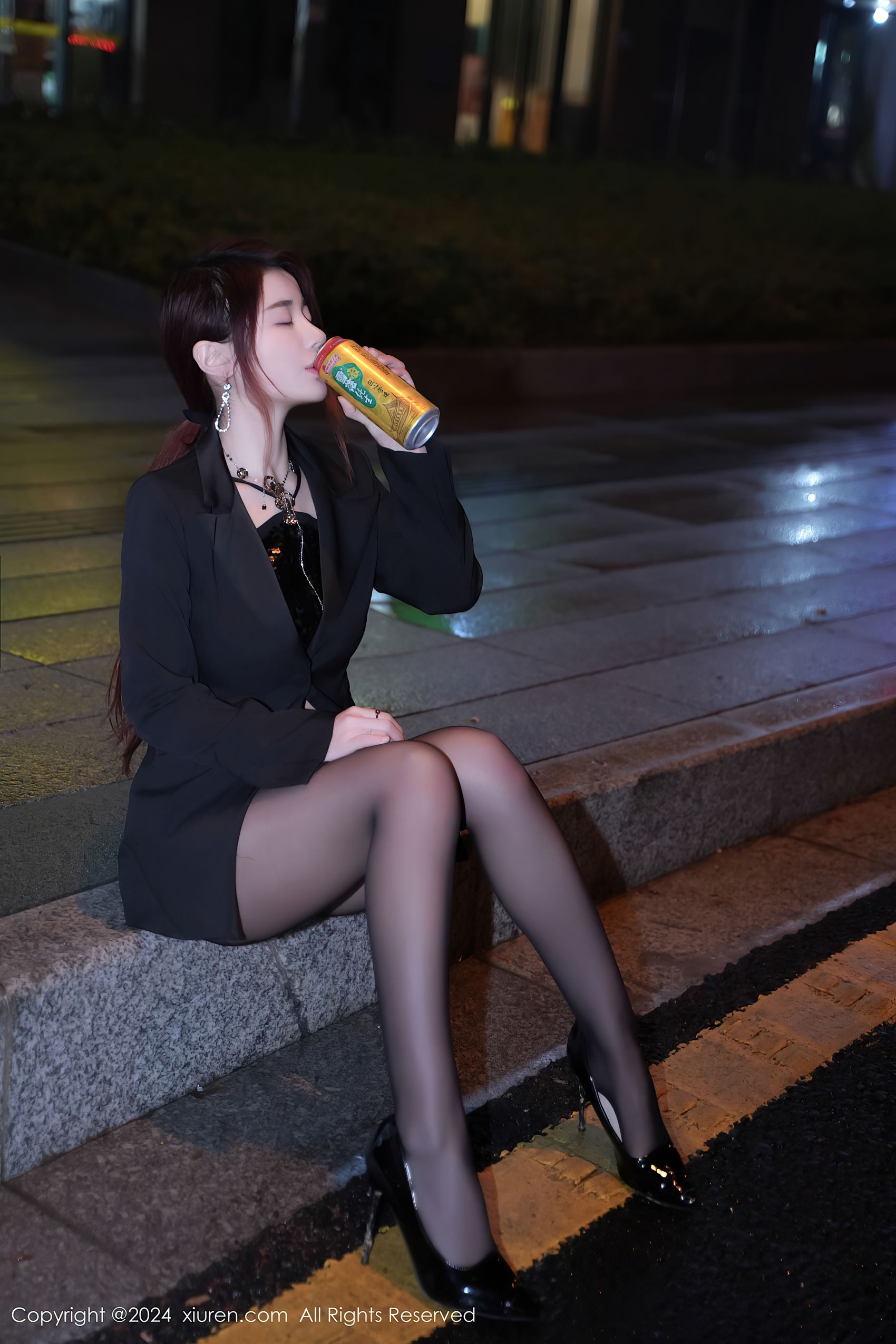 [Xiuren秀人网]2024.03.08 NO.8199 美七 Mia[69+1P/590MB]