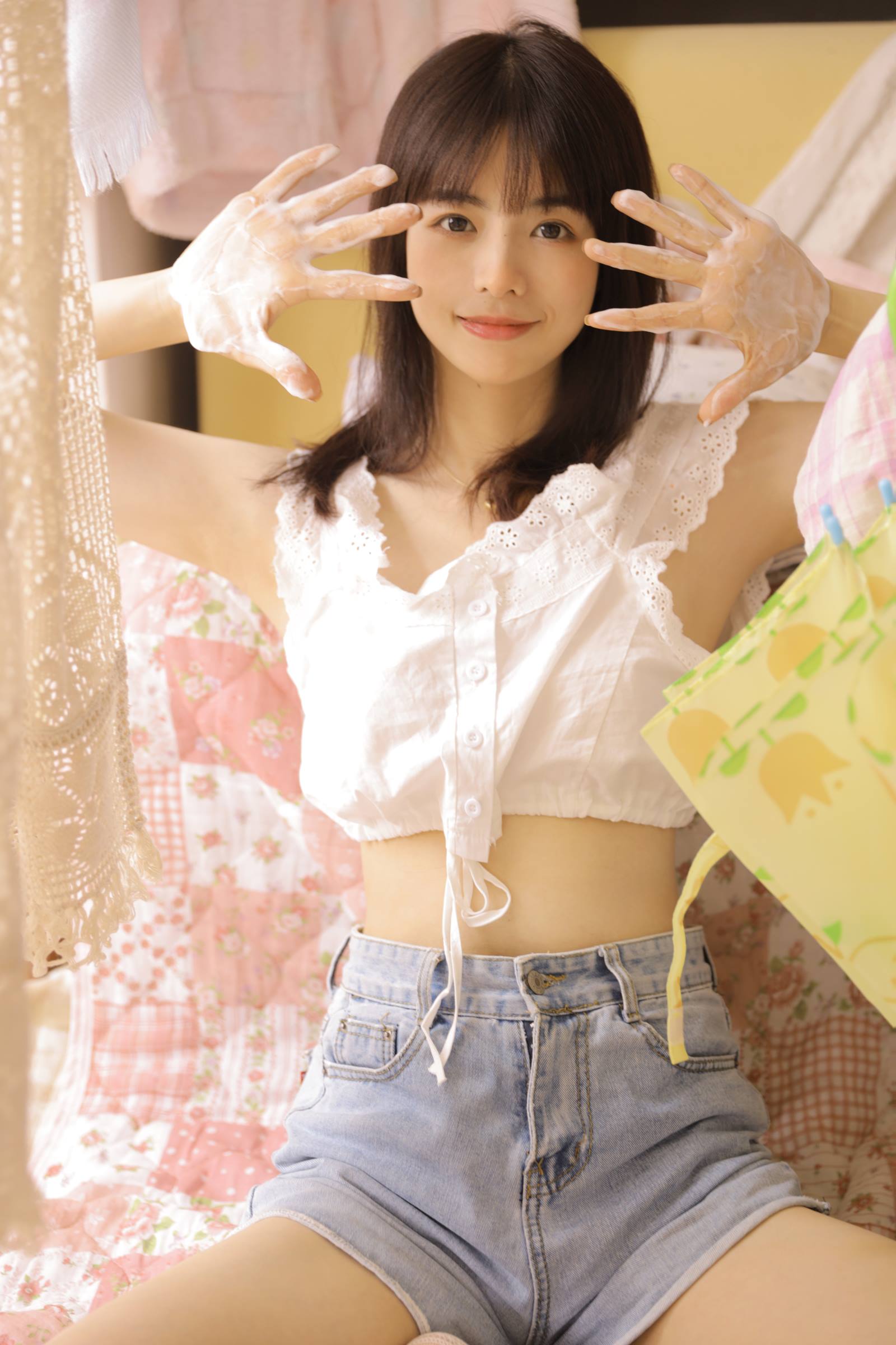 [YITUYU艺图语]2022.10.03 蜂蜜蛋糕 小谢[22+1P/177MB]