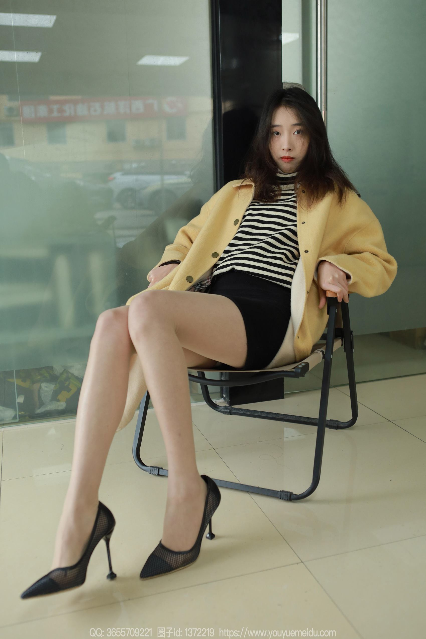 [IESS异思趣向] 2024.02.16 丝享家1665：小九《长腿烤火》[90P/58MB]