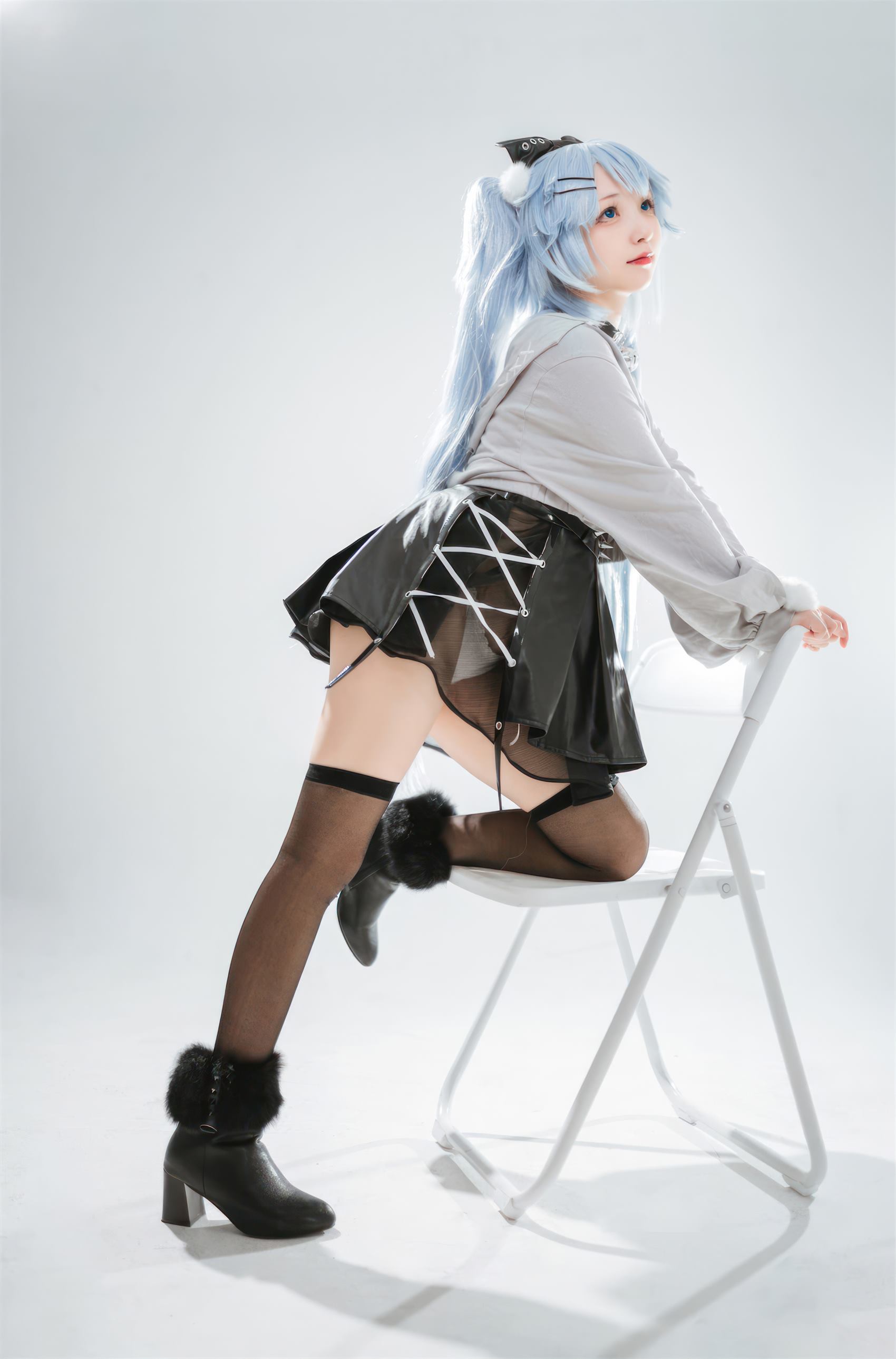 花铃 - 芙洛伦 药心巧克力[84P/451MB]