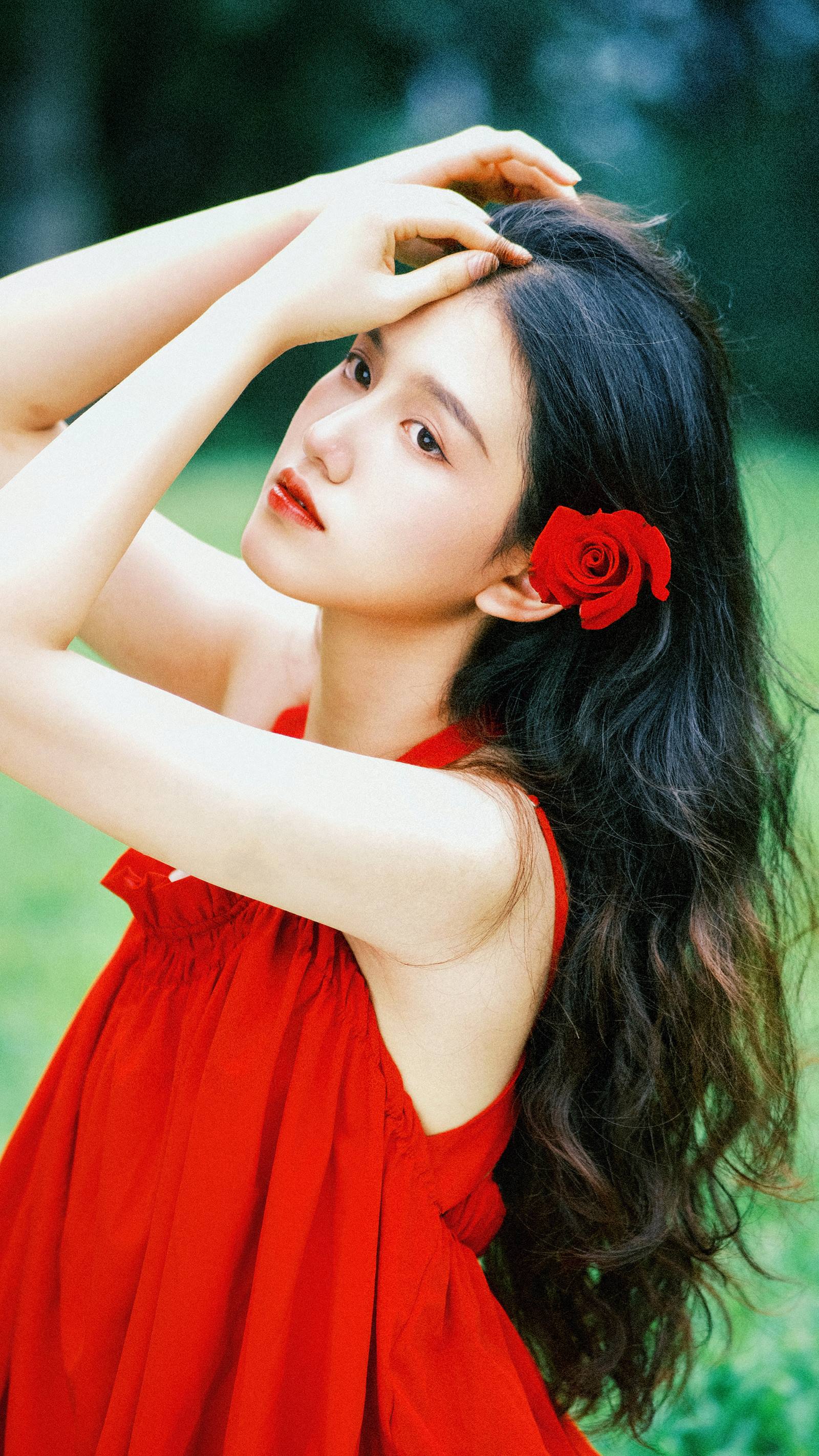 [YITUYU艺图语]2022.10.01 红玫瑰 一只捉捉[22+1P/323MB]