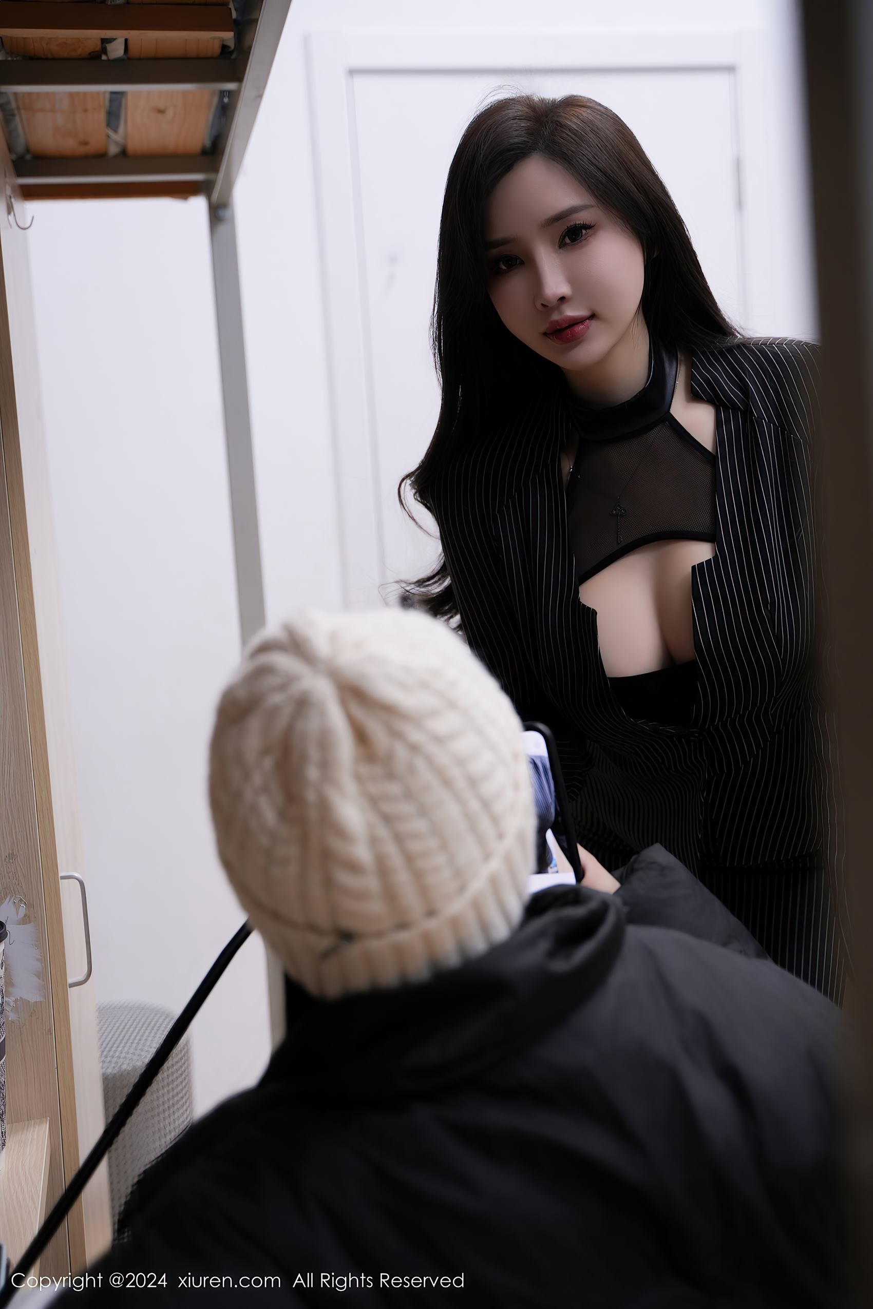 [Xiuren秀人网]2024.03.15 NO.8239 Carol周妍希X[64+1P/589MB]