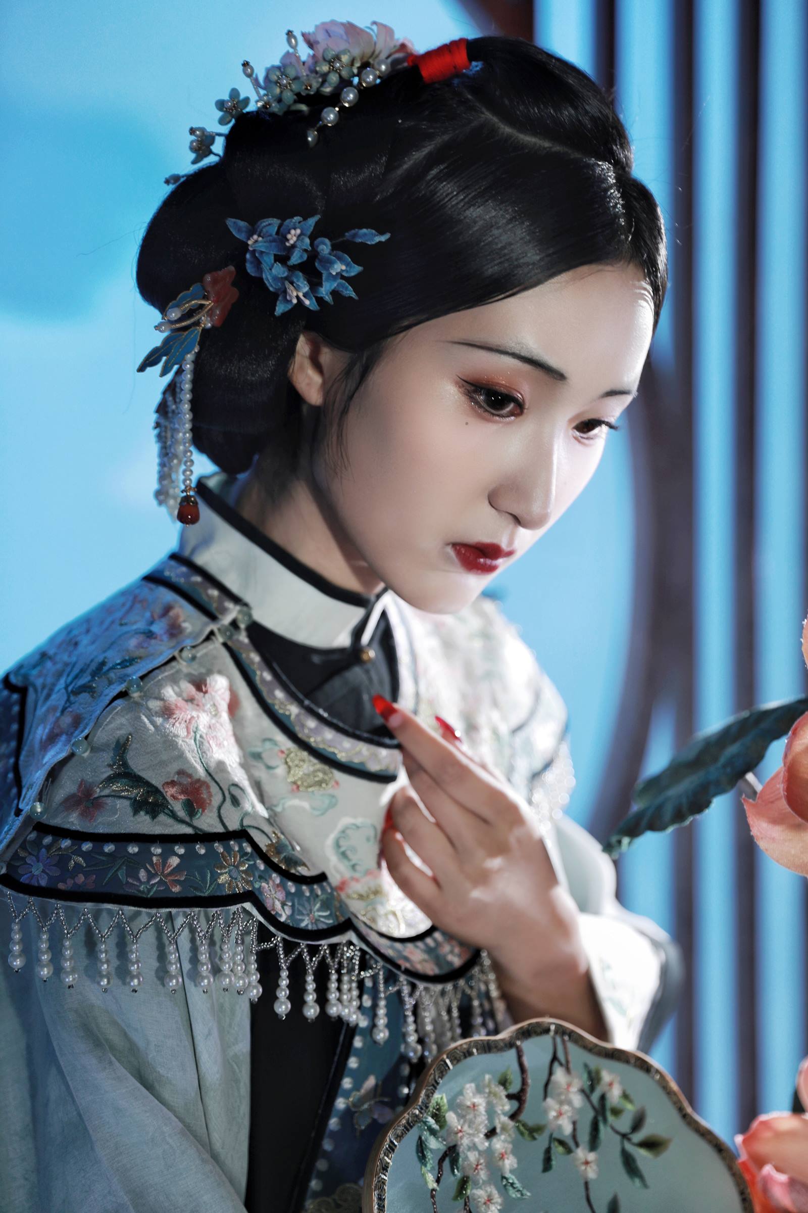 [YITUYU艺图语]2022.10.12 清汉女 荷里寒[20+1P/189MB]