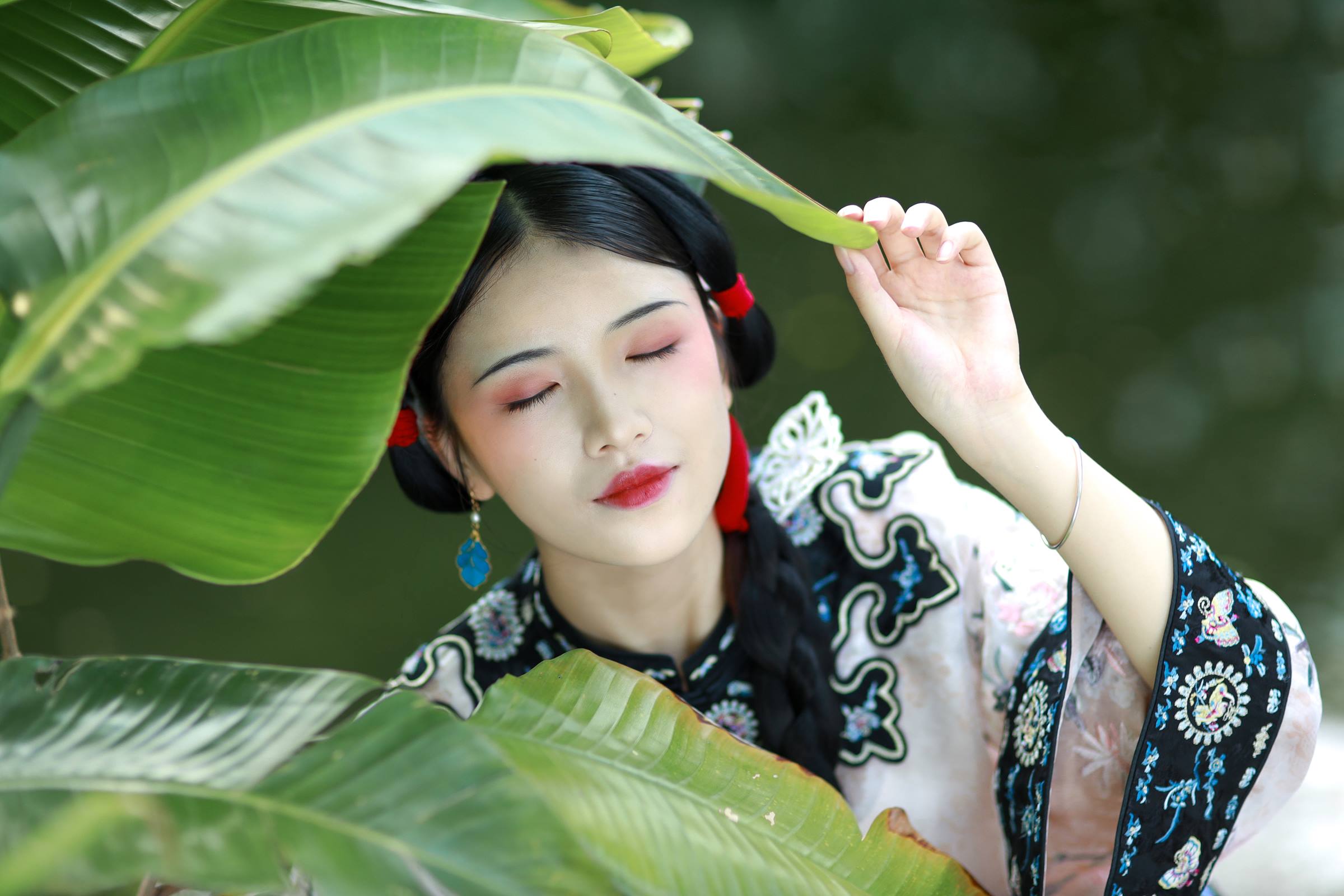 [YITUYU艺图语]2022.10.03 清汉女 喵喵家的小鱼干[29+1P/424MB]