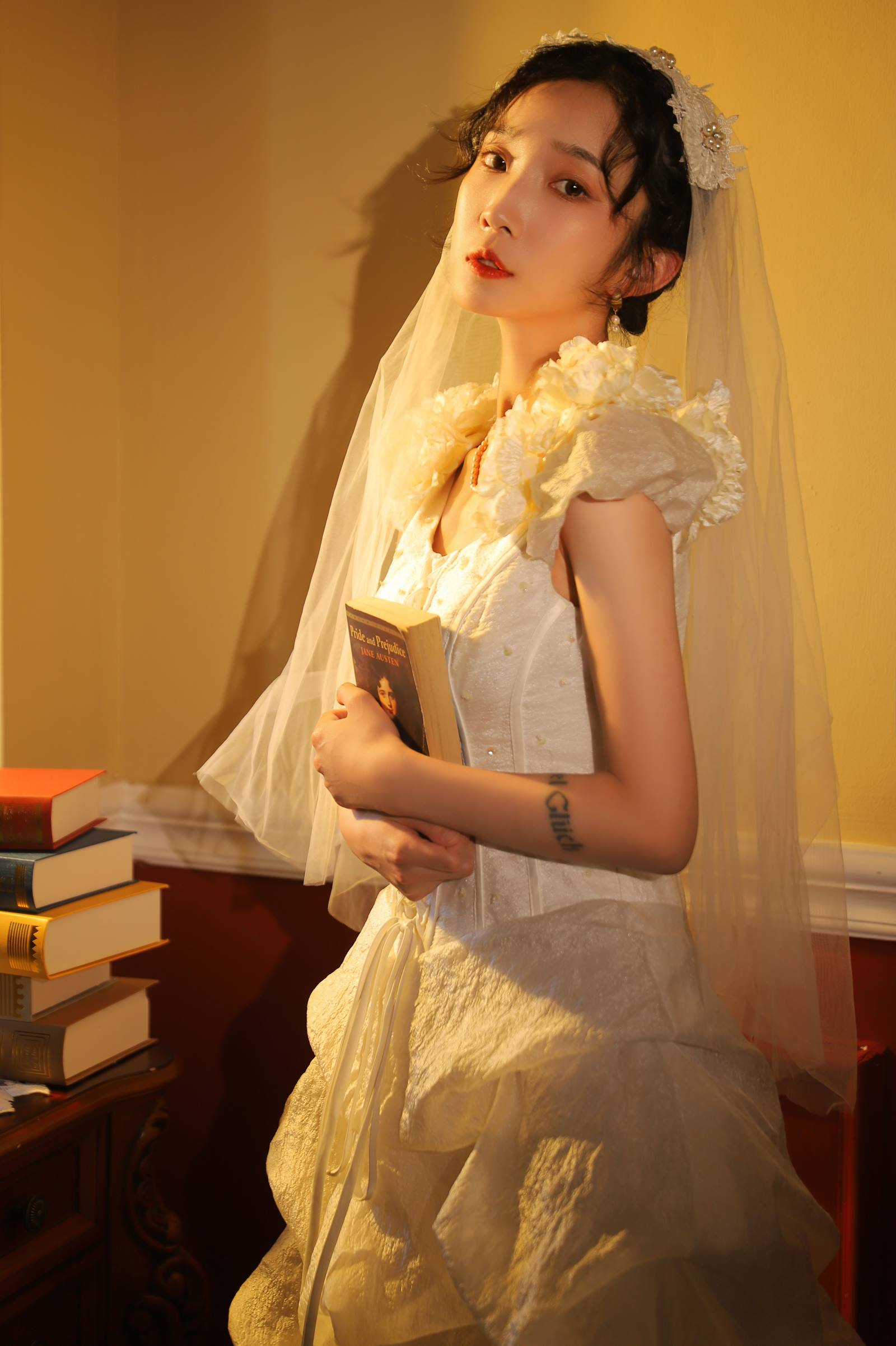 [YITUYU艺图语]2022.09.28 油画婚纱 雷梦颖[34+1P/364MB]