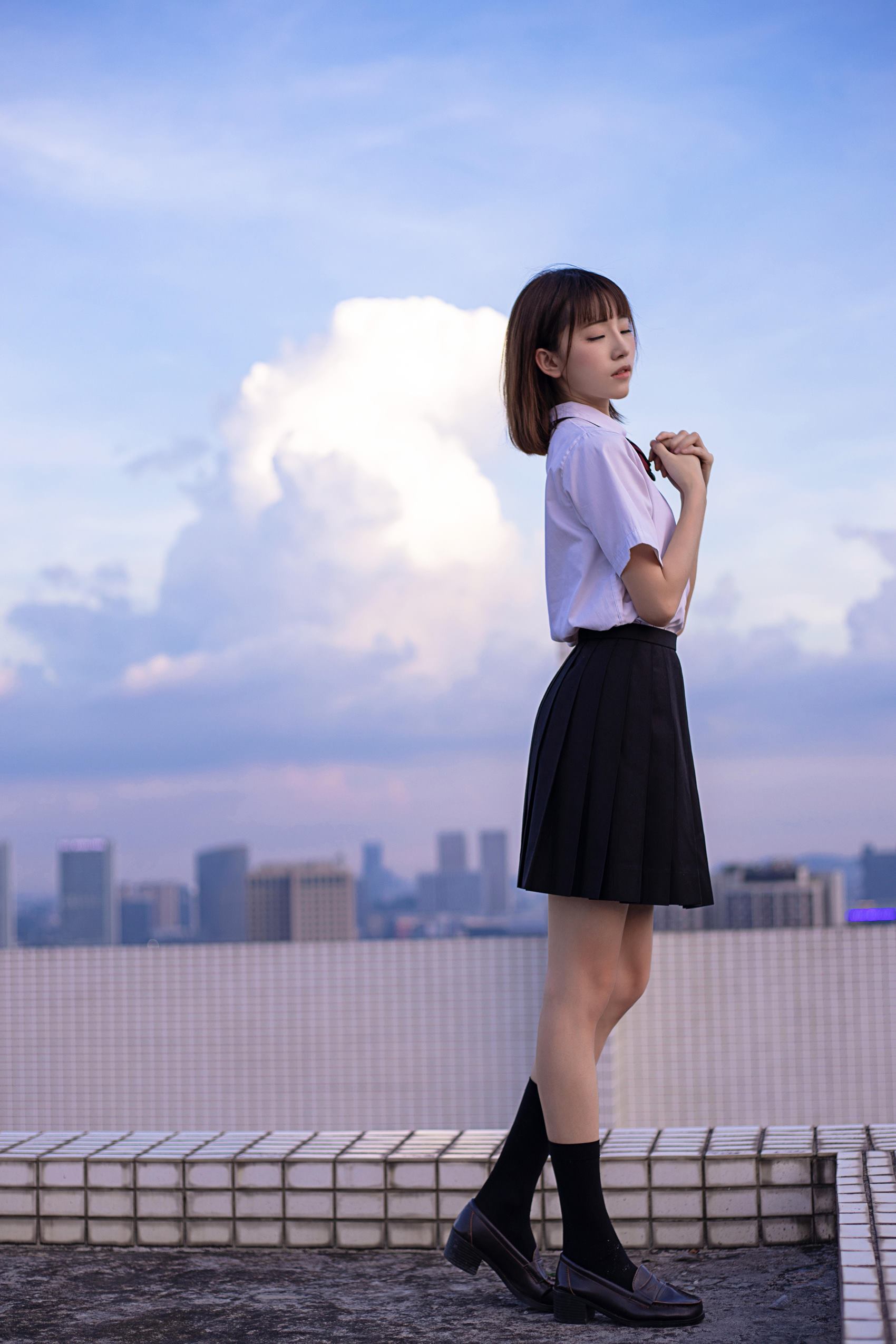 人气Coser@Kitaro_绮太郎 少女情怀总是诗 JK[20P/41MB]