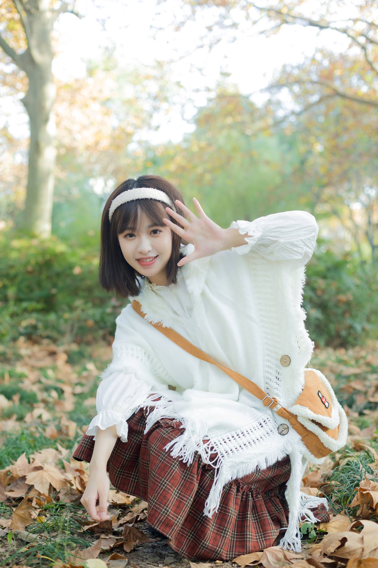 [YITUYU艺图语]2022.09.25 我觉得秋天好像要来了 睡饱了吗[33+1P/353MB]