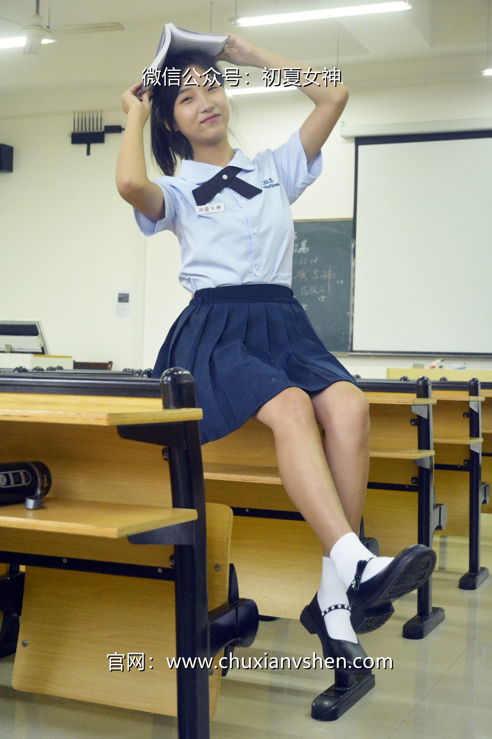 初夏女神 NO.099 点点 异国校服[155P/1V/5.51GB]