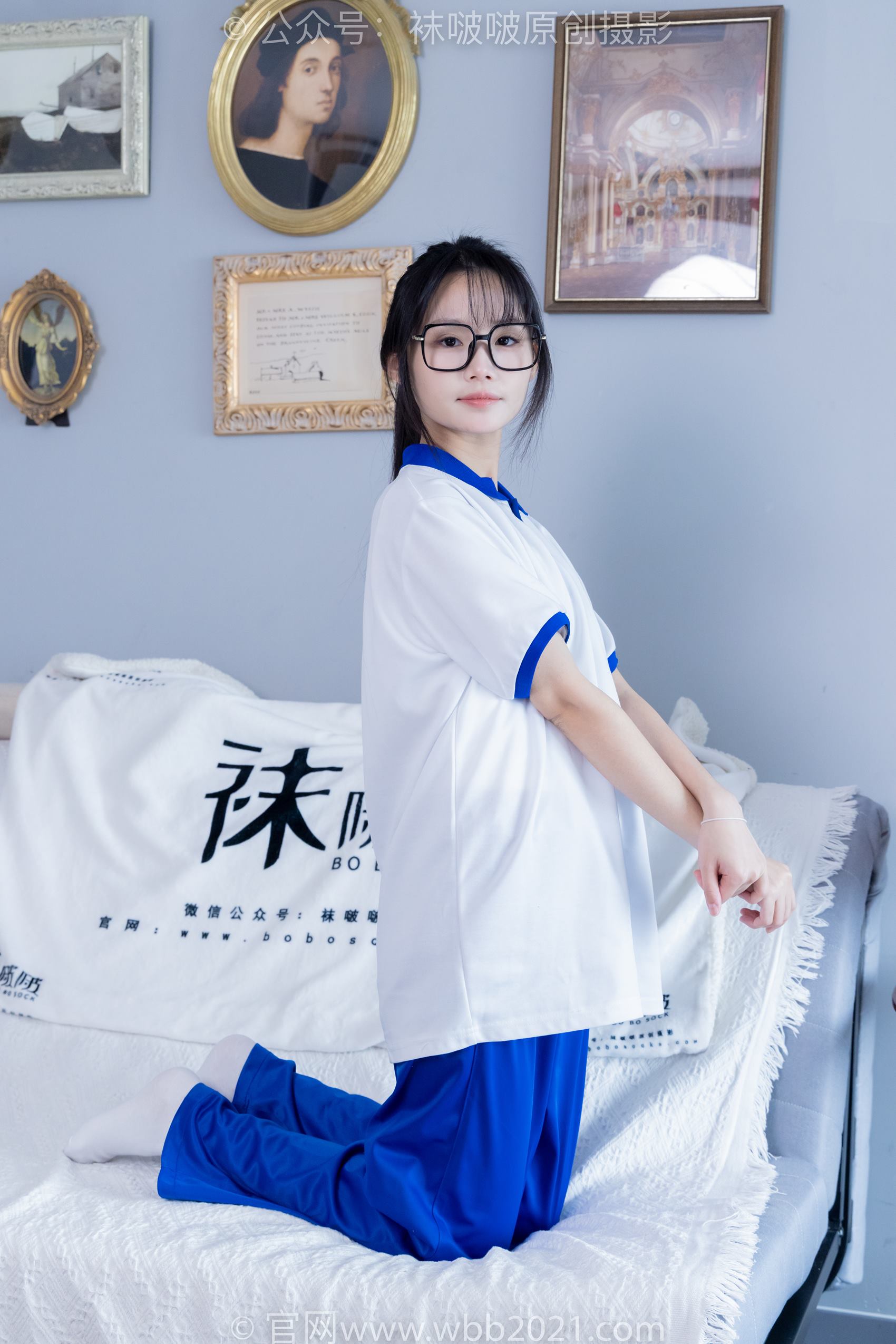 [BoBoSocks袜啵啵]NO.351 甜甜圈-板鞋、白棉袜、肉丝、校服裤里丝[150P/1V/6.88GB]