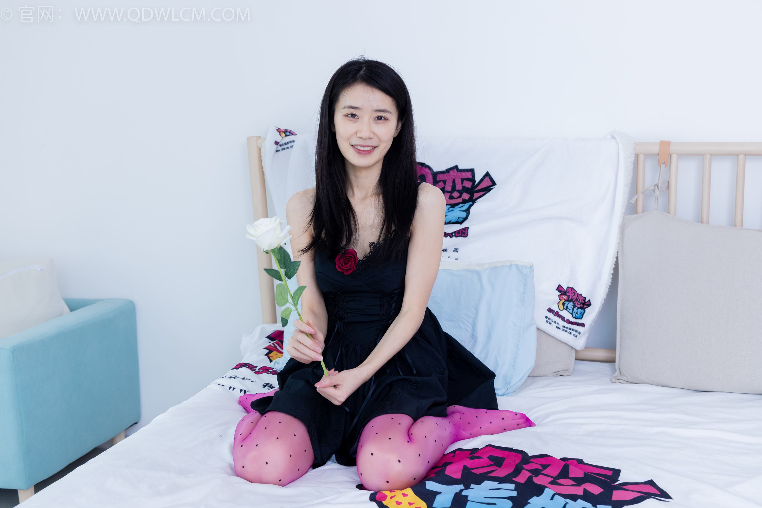 物恋传媒 NO.1885 菜菜-小小的感动[160P/1V/4.22GB]