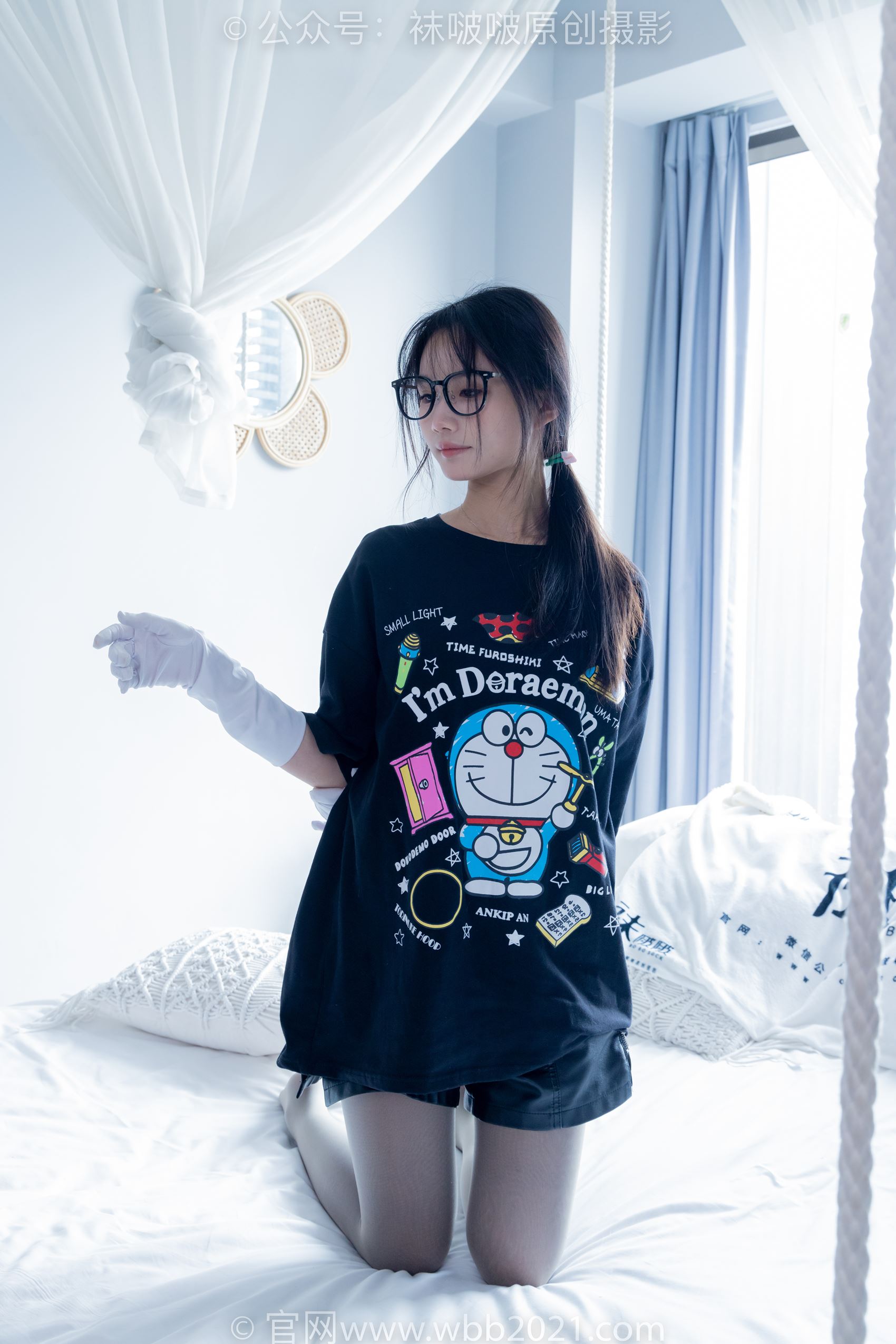 [BoBoSocks袜啵啵]NO.343 甜甜圈-高跟长靴、黑丝打底、肉丝[150P/1V/6.32GB]