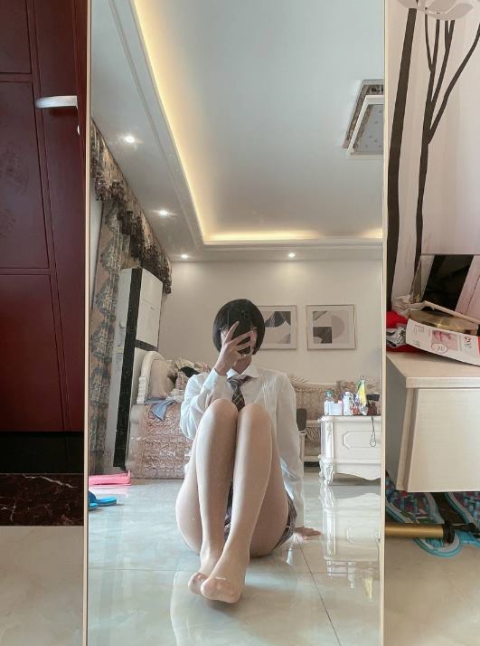 动漫博主@胜利的小生活微密圈系列 -JK狗狗白丝 [41P/35MB]