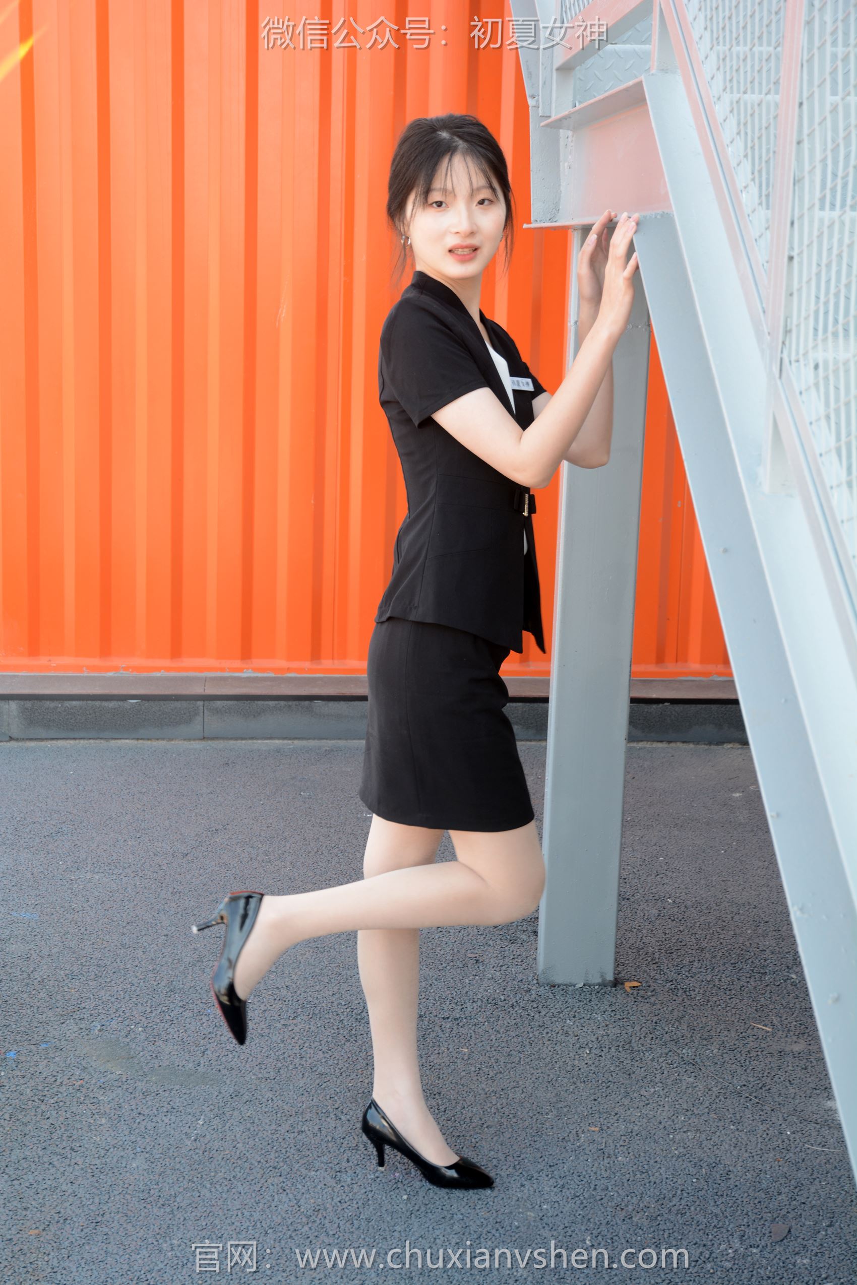 初夏女神 NO.093 安妮 黑色西装[140P/1V/4.68GB]