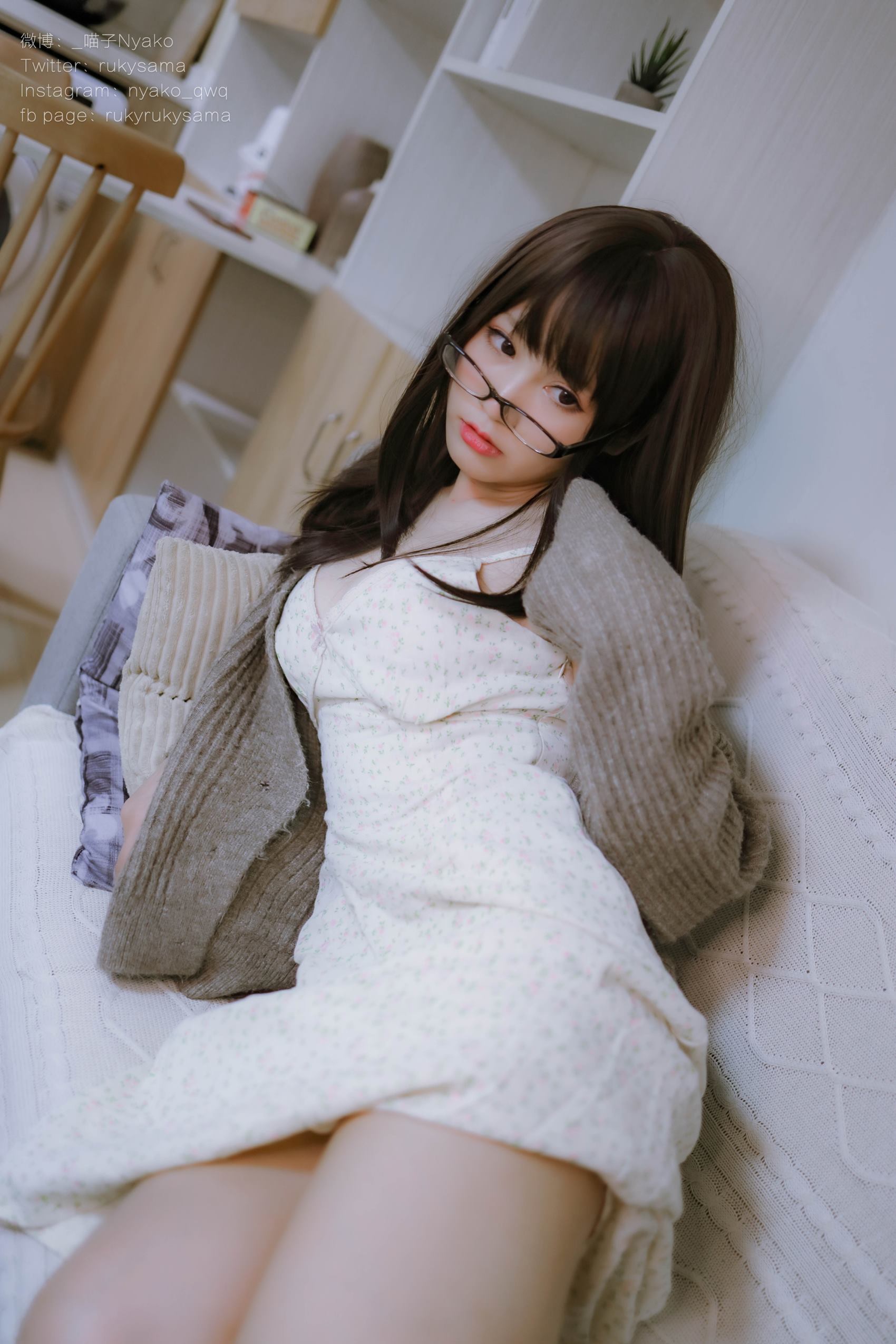 知名动漫博主@Nyako喵子 喵子 妄想彼女との同棲生活2 [205P/2V/898MB]