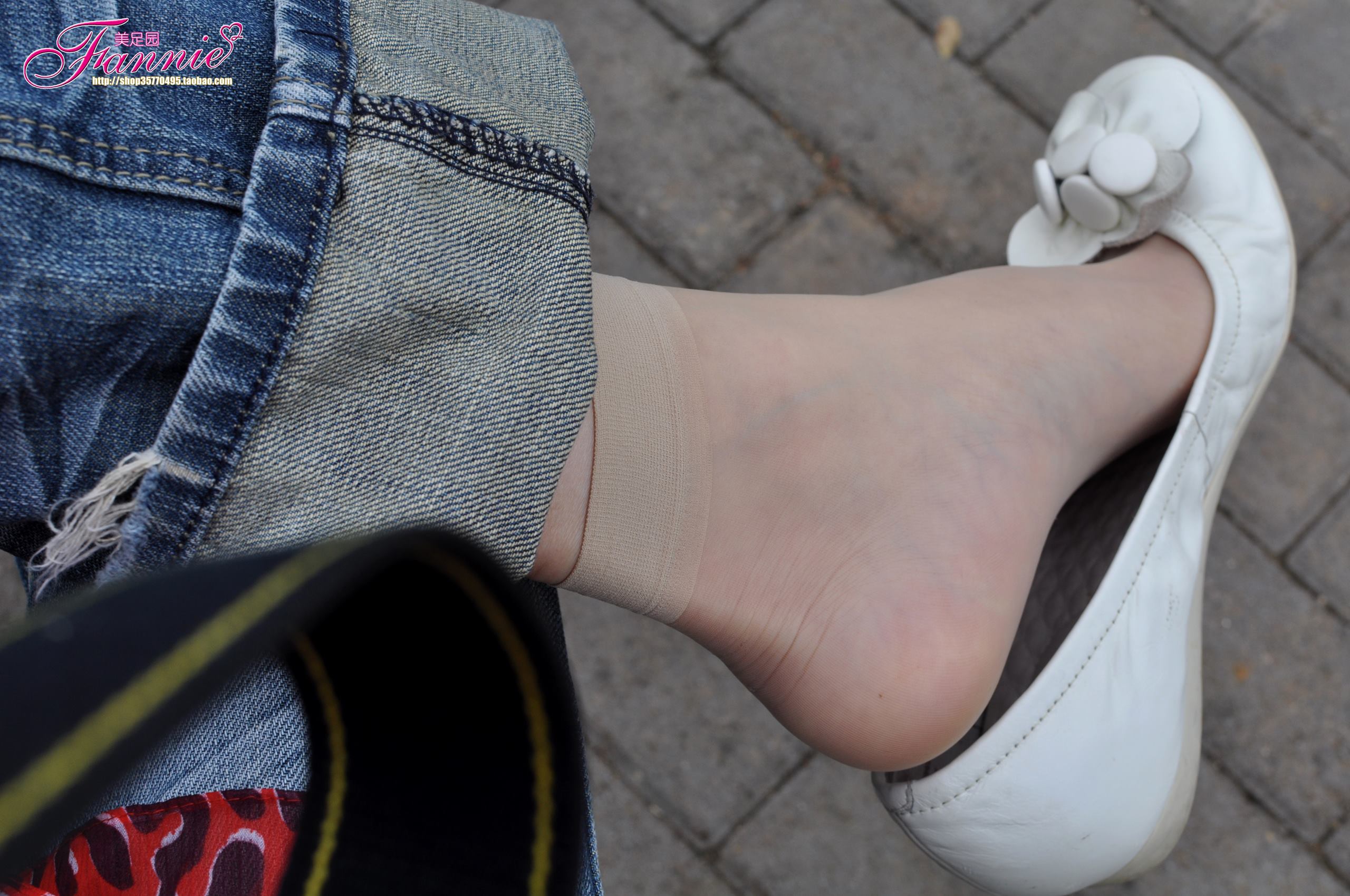 Fannie芬妮每足园 No.391 秋韵偶拾之闲适[90P/262MB]