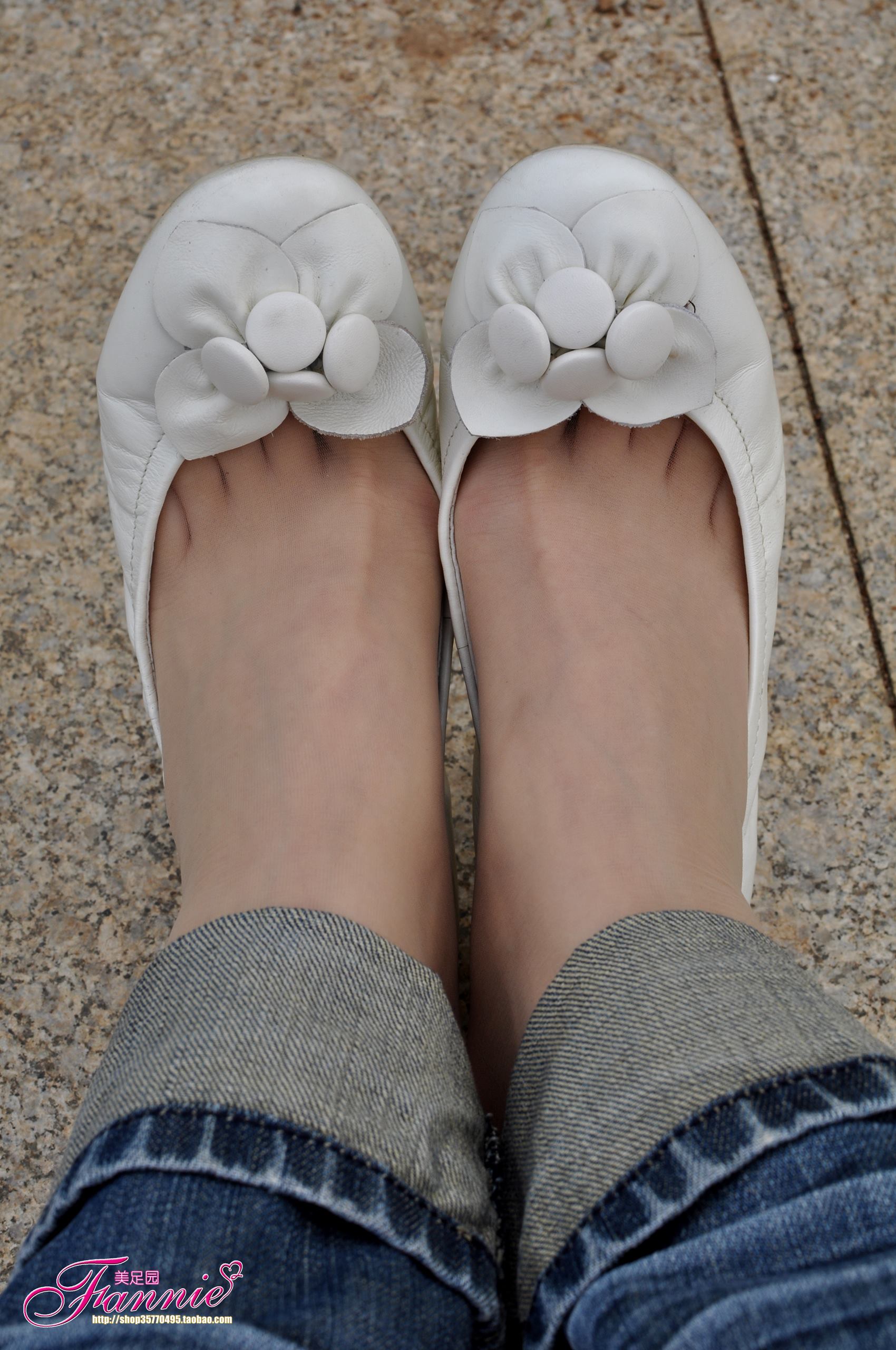 Fannie芬妮每足园 No.391 秋韵偶拾之闲适[90P/262MB]